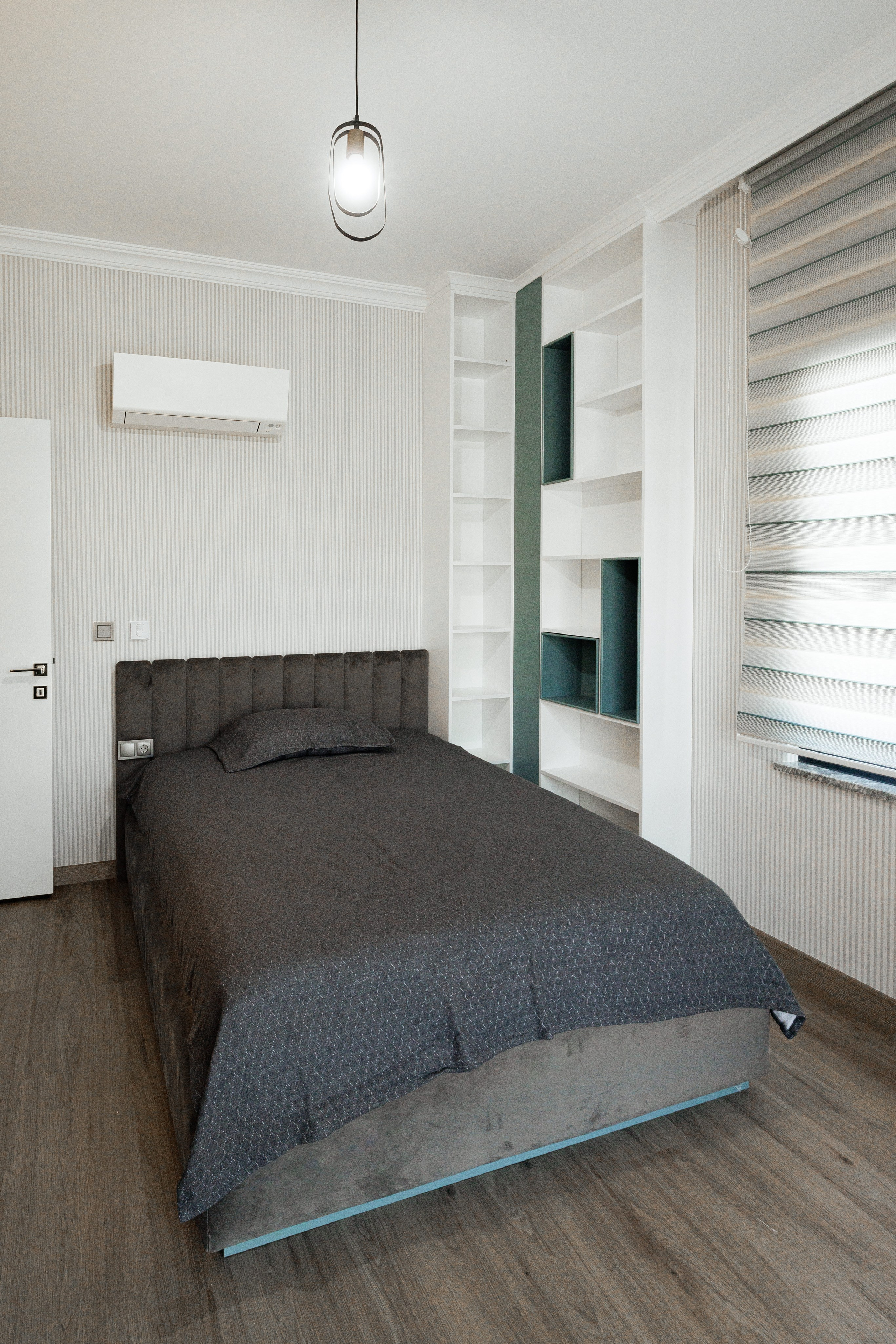 Real estate photographer in Vancouver Burnaby Richmond. Ivan Skufinsky — wedding and family photographer in Vancouver