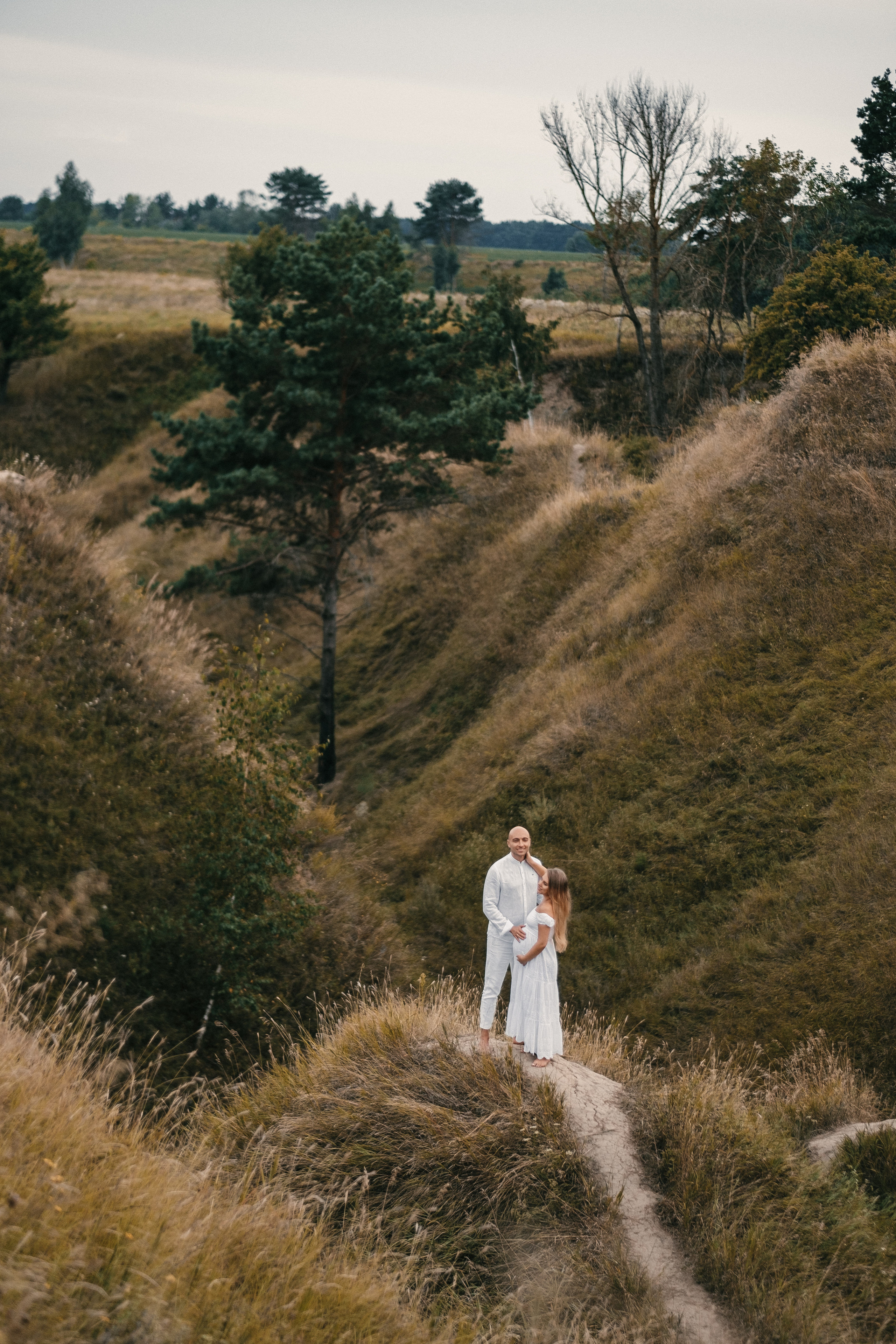 Pasha+Katya pregnancy photo shoot. Ivan Skufinsky — wedding and family photographer in Vancouver