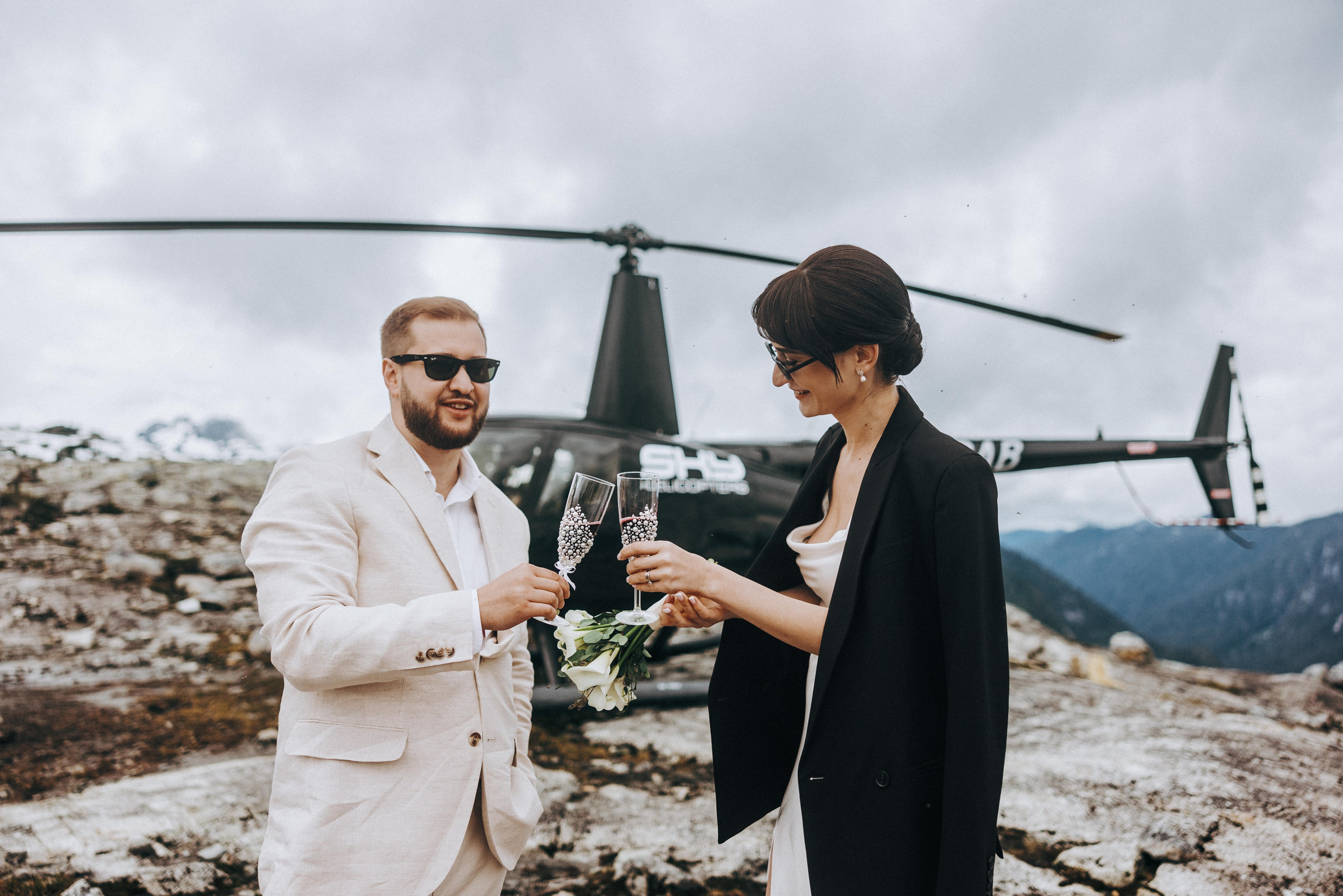 Sky-High Love: Stunning Vancouver Mountain Wedding Shoot by Helicopter. Ivan Skufinsky — wedding and family photographer in Vancouver