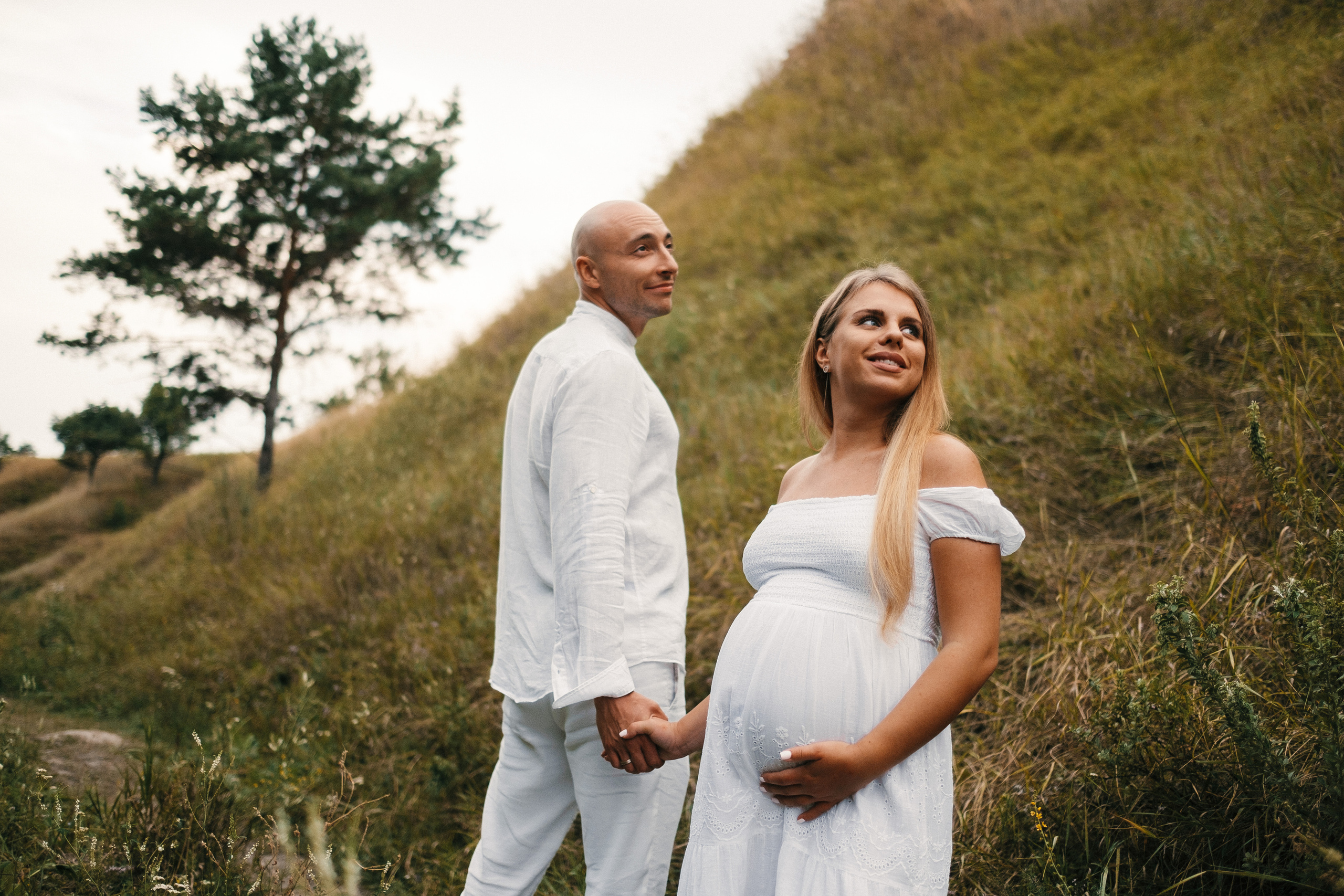 Pasha+Katya pregnancy photo shoot. Ivan Skufinsky — wedding and family photographer in Vancouver
