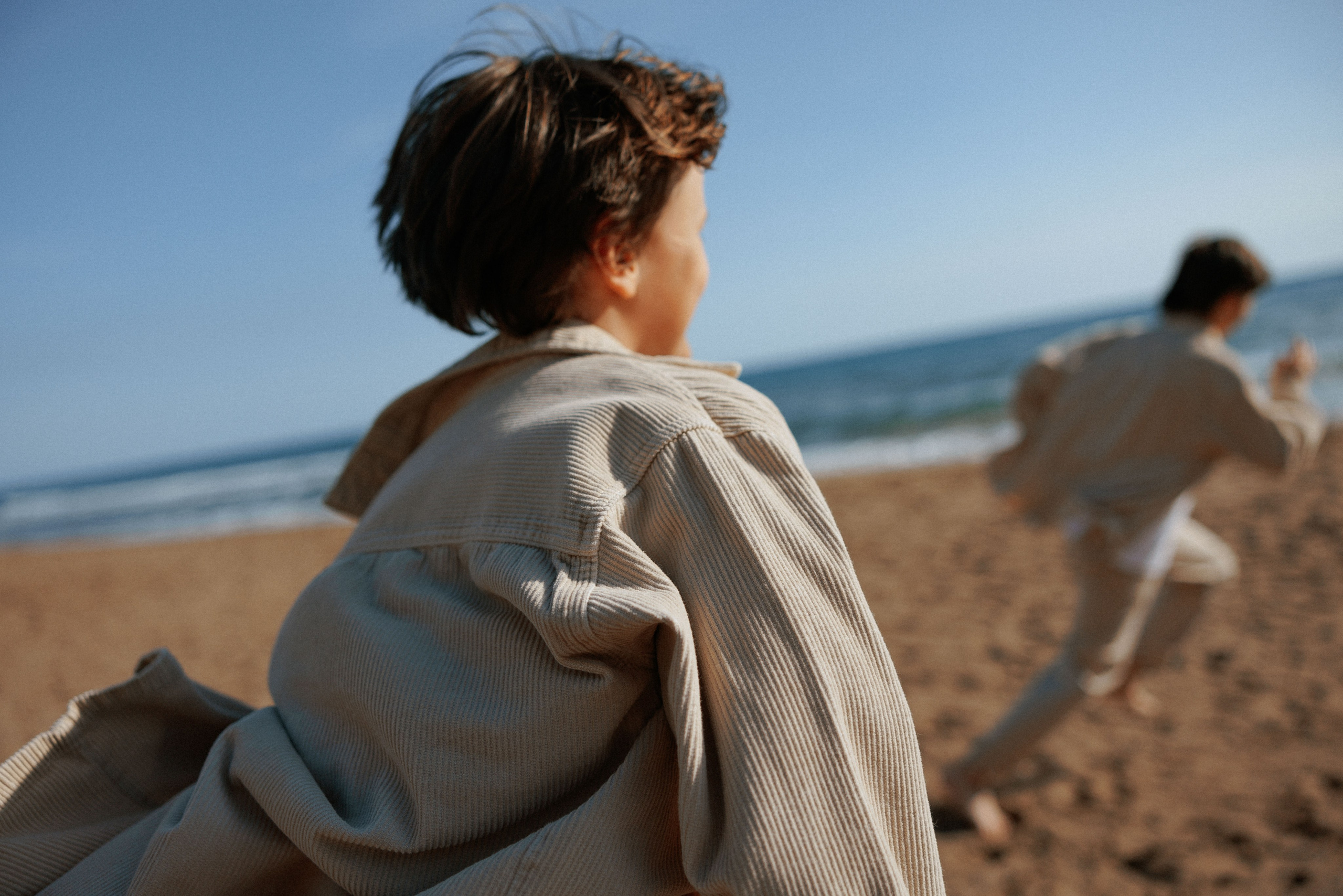 Family photo session on the beach in Vancouver BC Сanada. Twins. Ivan Skufinsky — wedding and family photographer in Vancouver