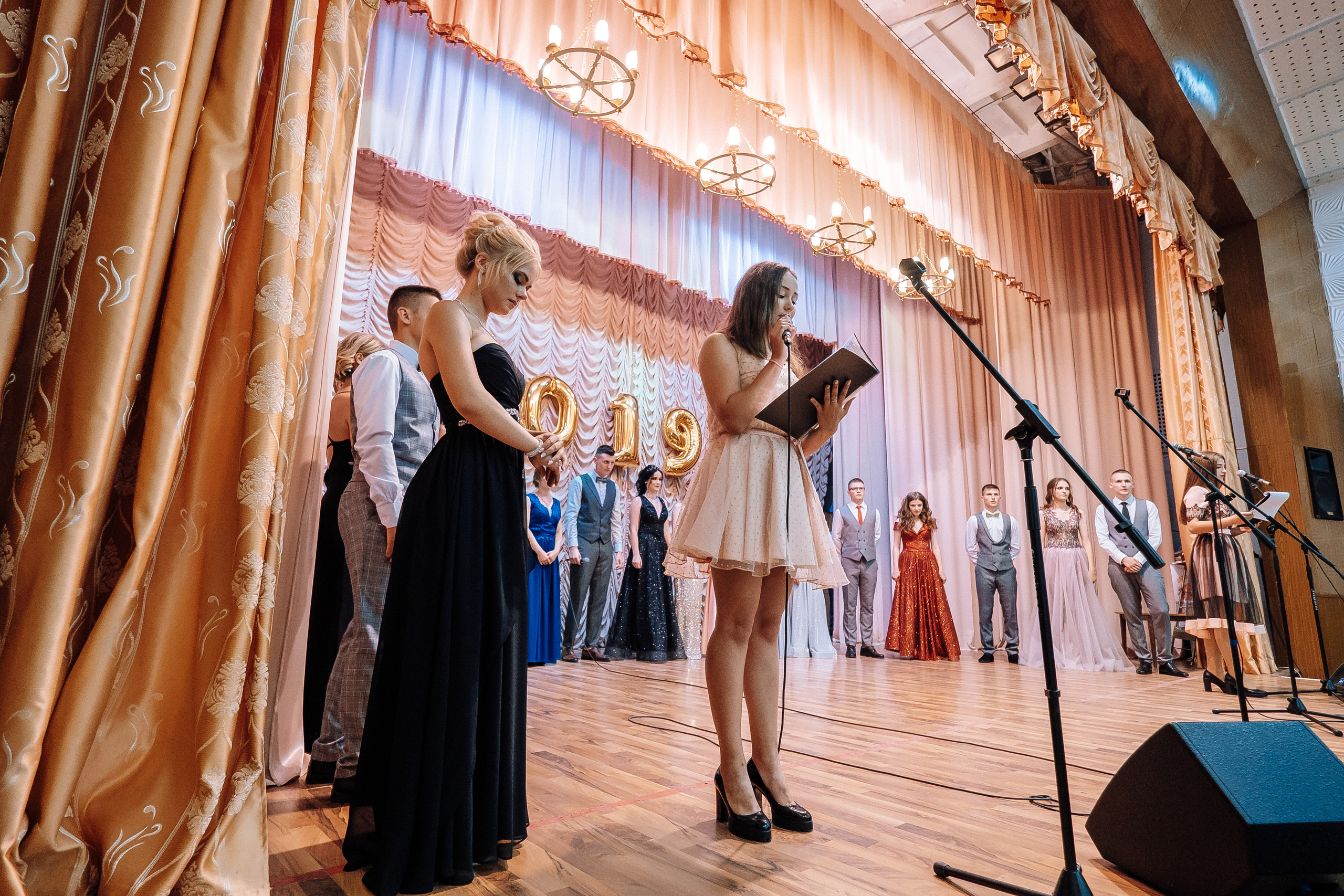 Выпускной школа номер 3. Хмельник. Ivan Skufinsky — wedding and family photographer in Vancouver