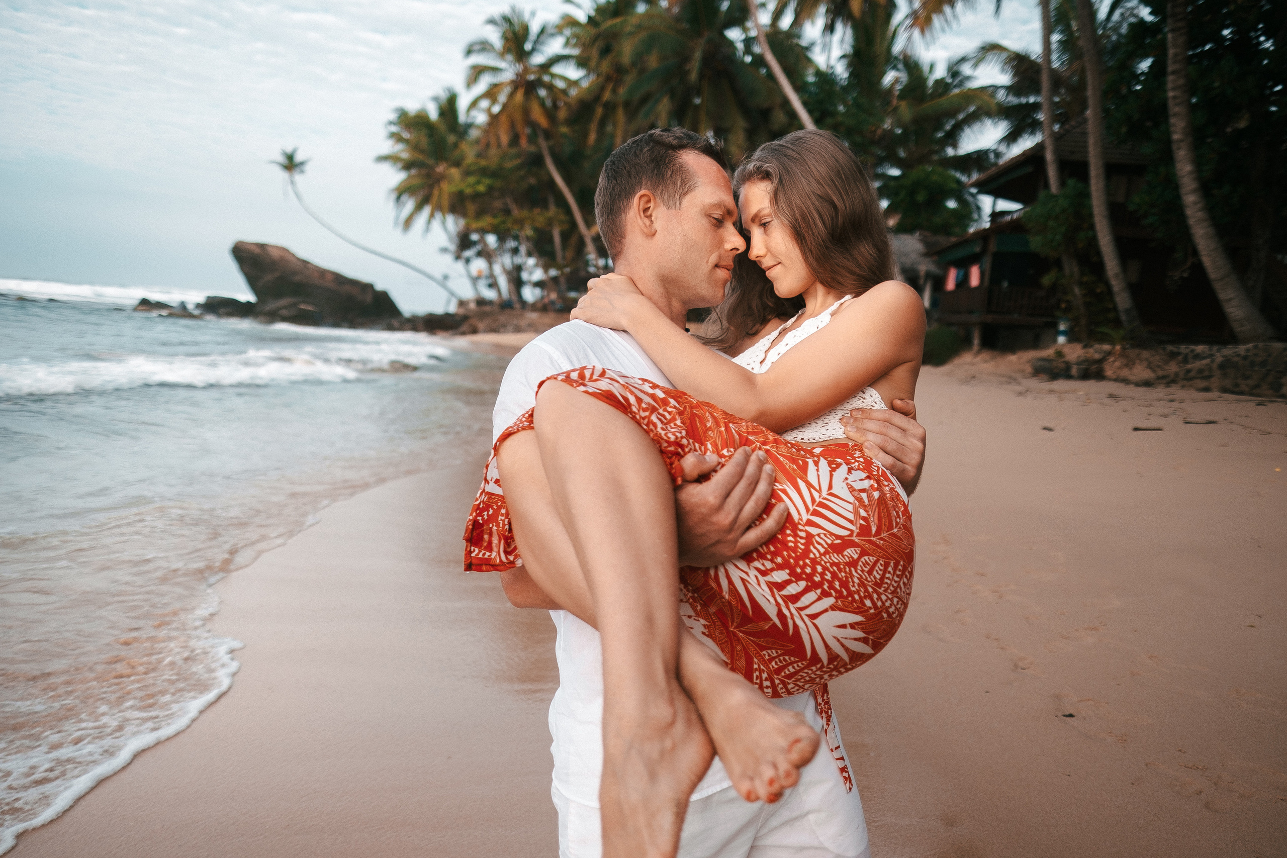 Gena+Katya+Liza Dalavella beach. Ivan Skufinsky — wedding and family photographer in Vancouver