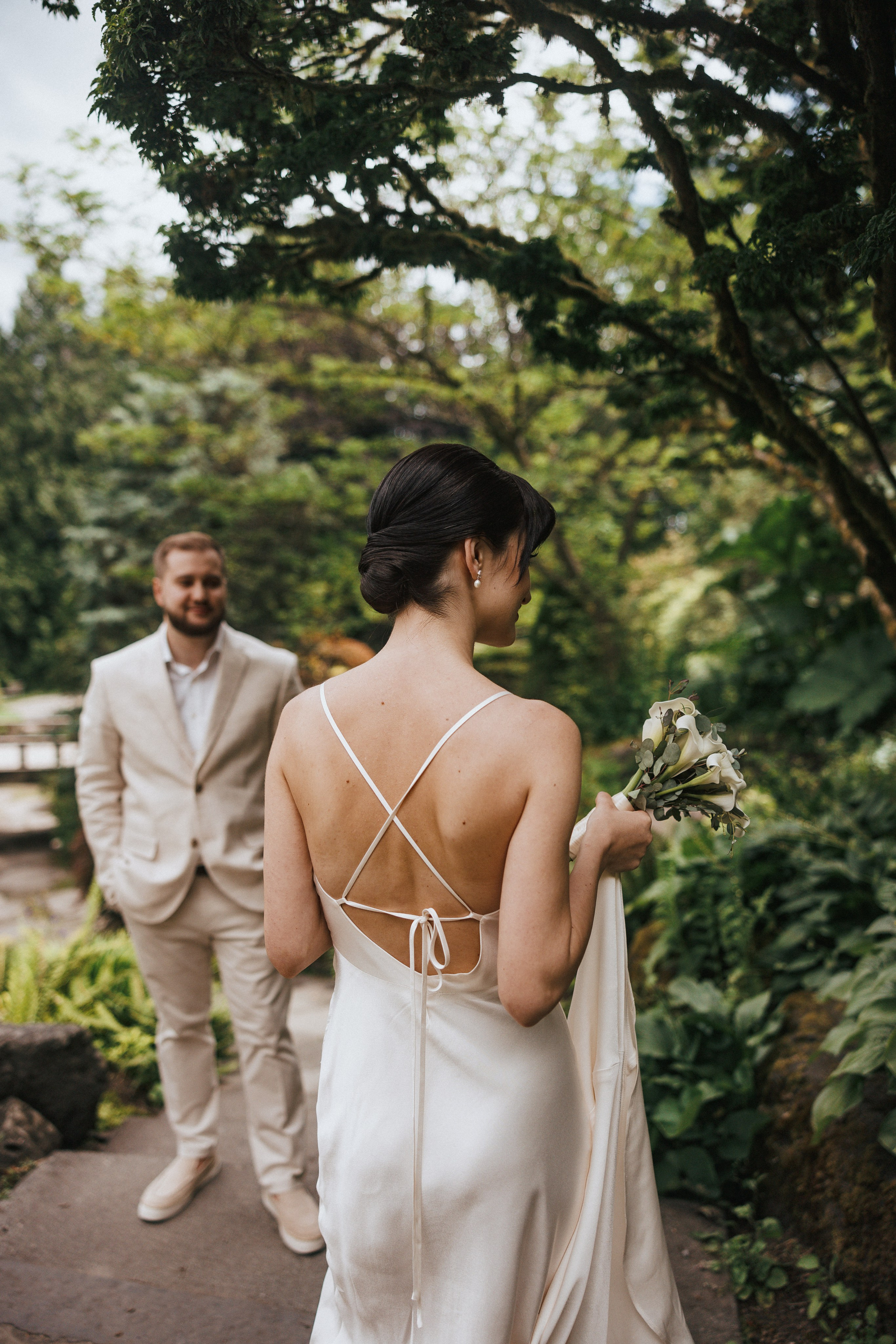 Sky-High Love: Stunning Vancouver Mountain Wedding Shoot by Helicopter. Ivan Skufinsky — wedding and family photographer in Vancouver