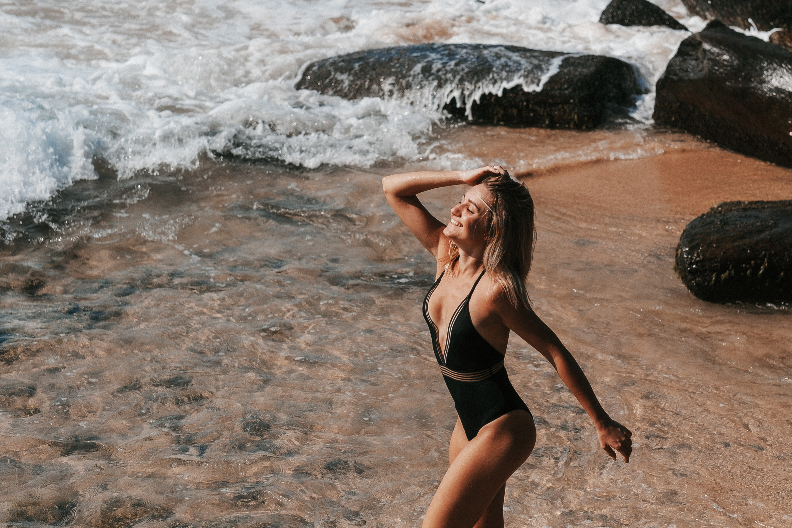 Sasha+Sasha+Liza Unavatuna. Ivan Skufinsky — wedding and family photographer in Vancouver