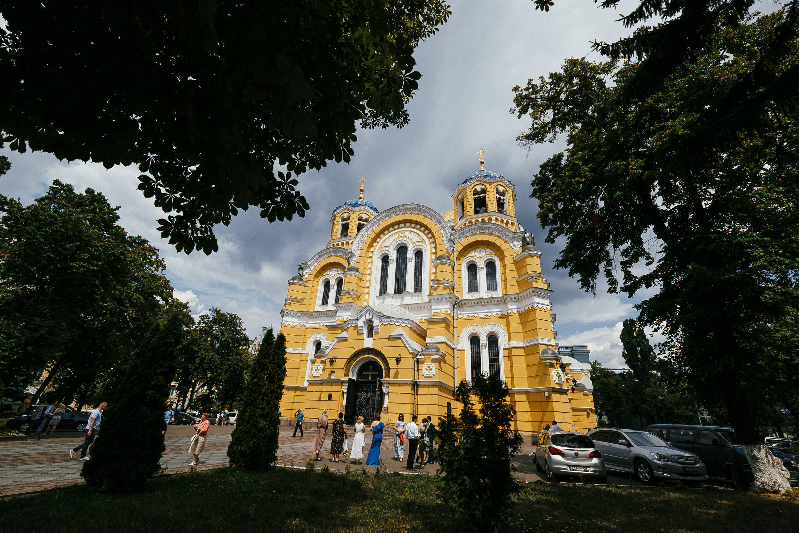 Wedding photographer videographer Vancouver BC. Ivan Skufinsky — wedding and family photographer in Vancouver