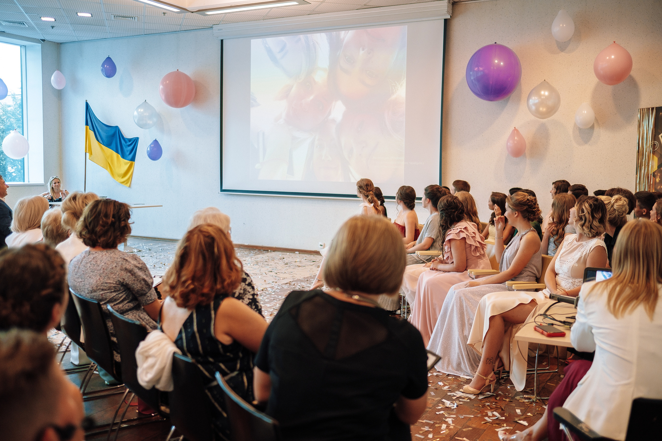 Выпускной 153 Гимназия. Ivan Skufinsky — wedding and family photographer in Vancouver