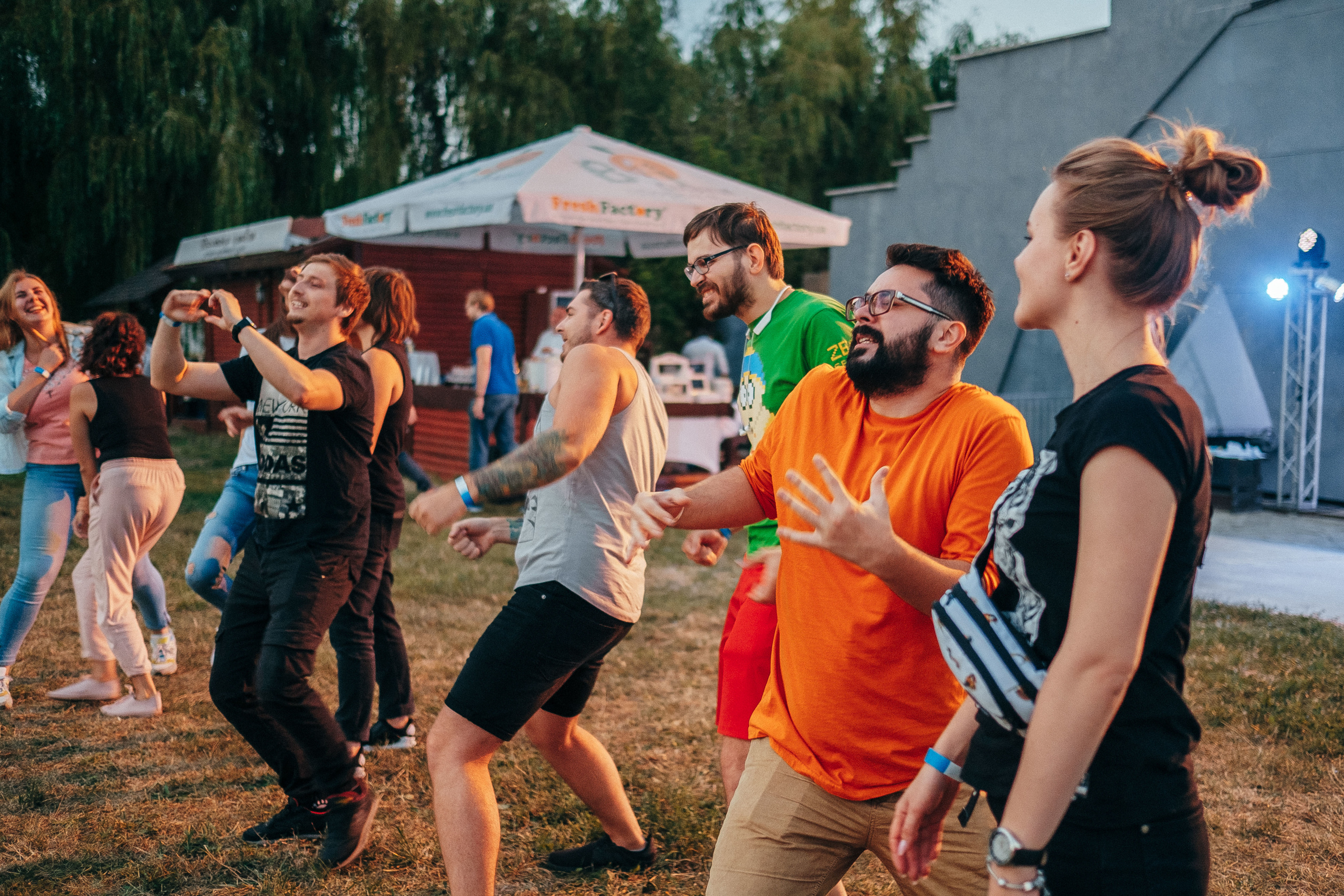 Event photographer in Vancouver BC. Ivan Skufinsky — wedding and family photographer in Vancouver