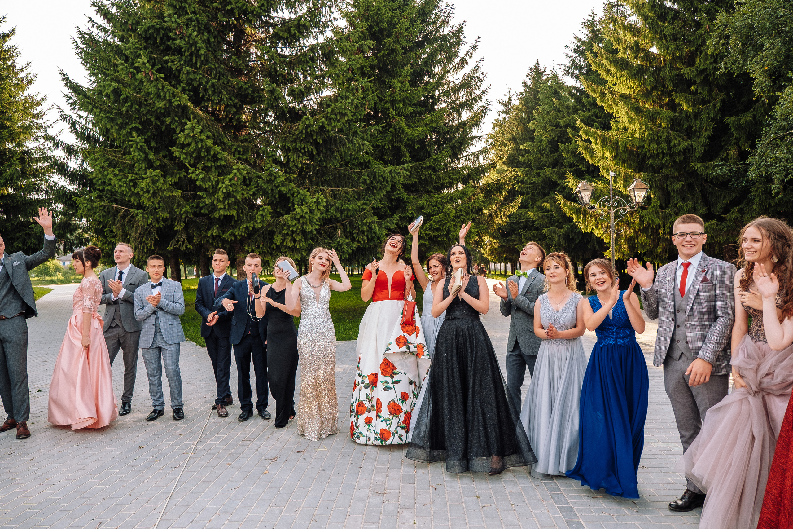 Выпускной школа номер 3. Хмельник. Ivan Skufinsky — wedding and family photographer in Vancouver