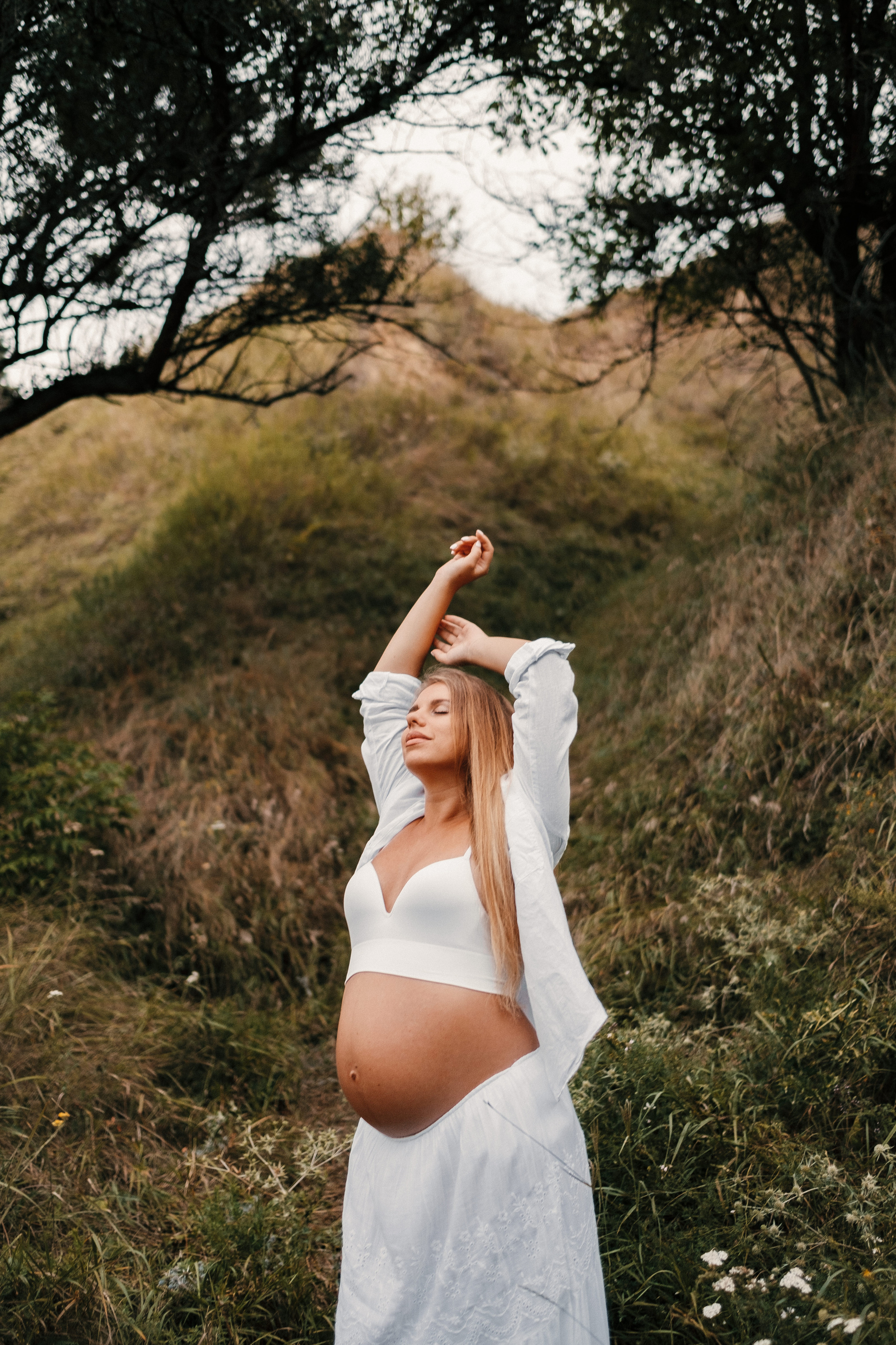 Pasha+Katya pregnancy photo shoot. Ivan Skufinsky — wedding and family photographer in Vancouver