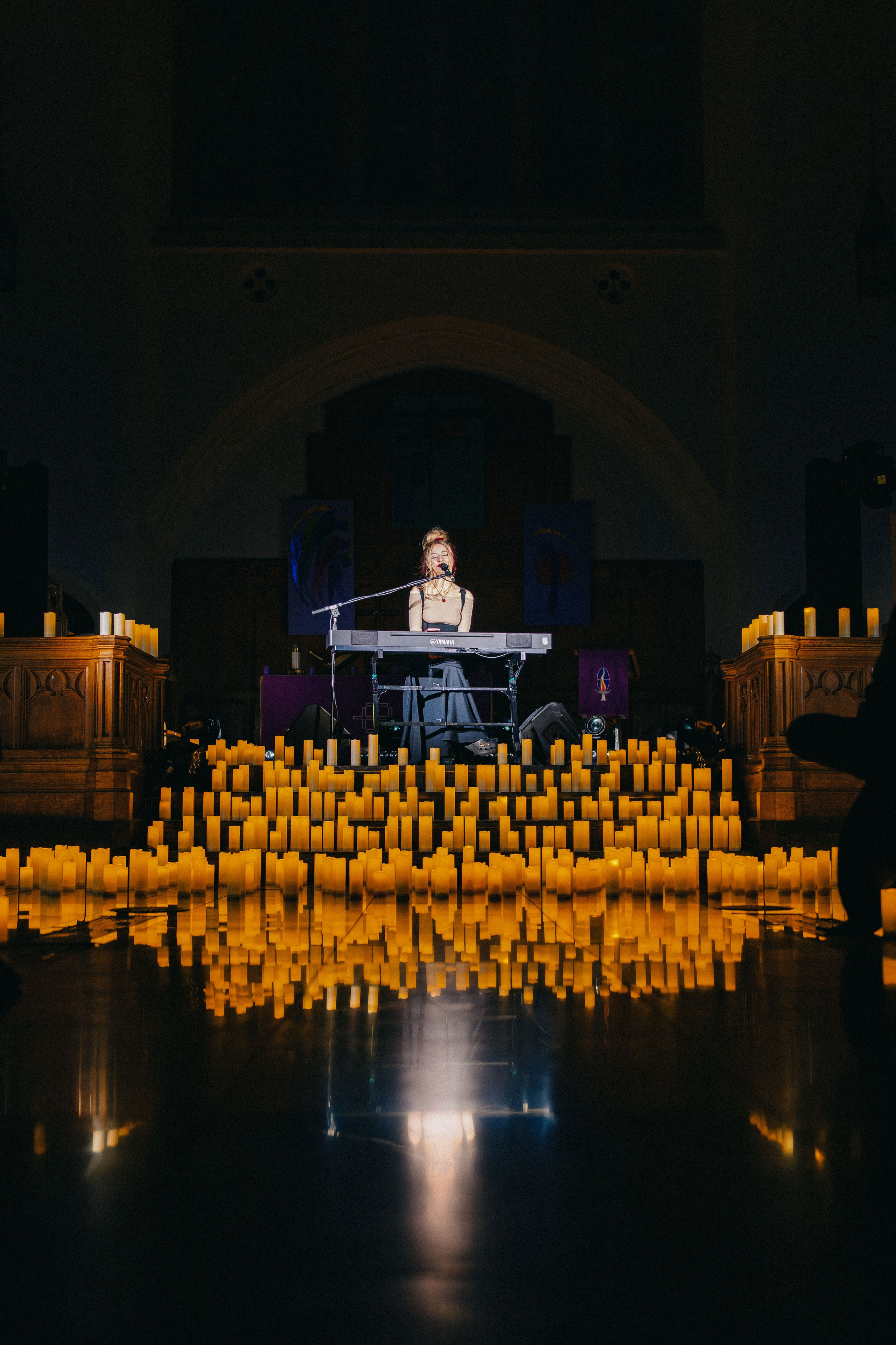 Live concert photography from Vivienne Mort in Vancouver 2025. Ivan Skufinsky — wedding and family photographer in Vancouver