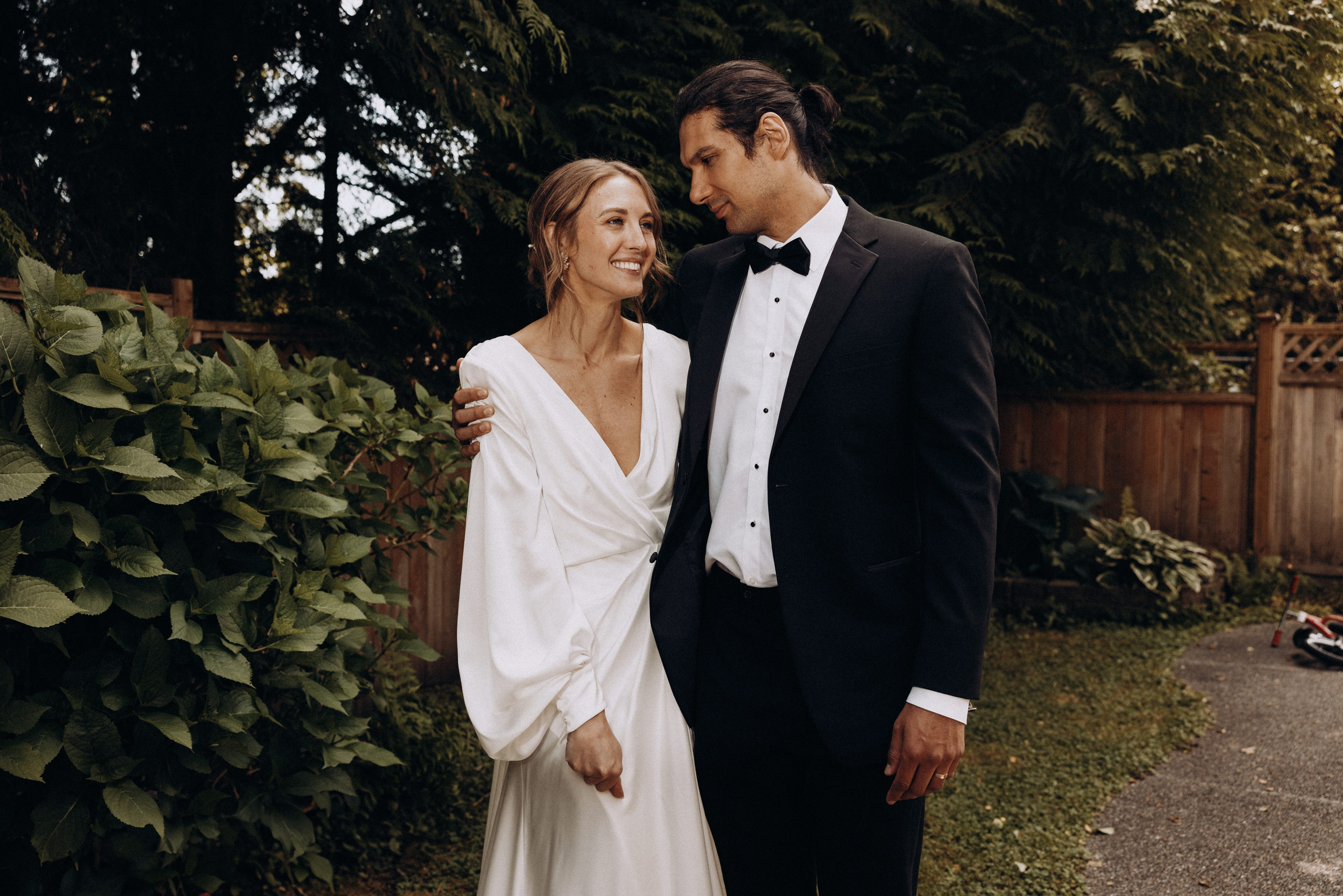 Michael & Caitlyn. Ivan Skufinsky — wedding and family photographer in Vancouver