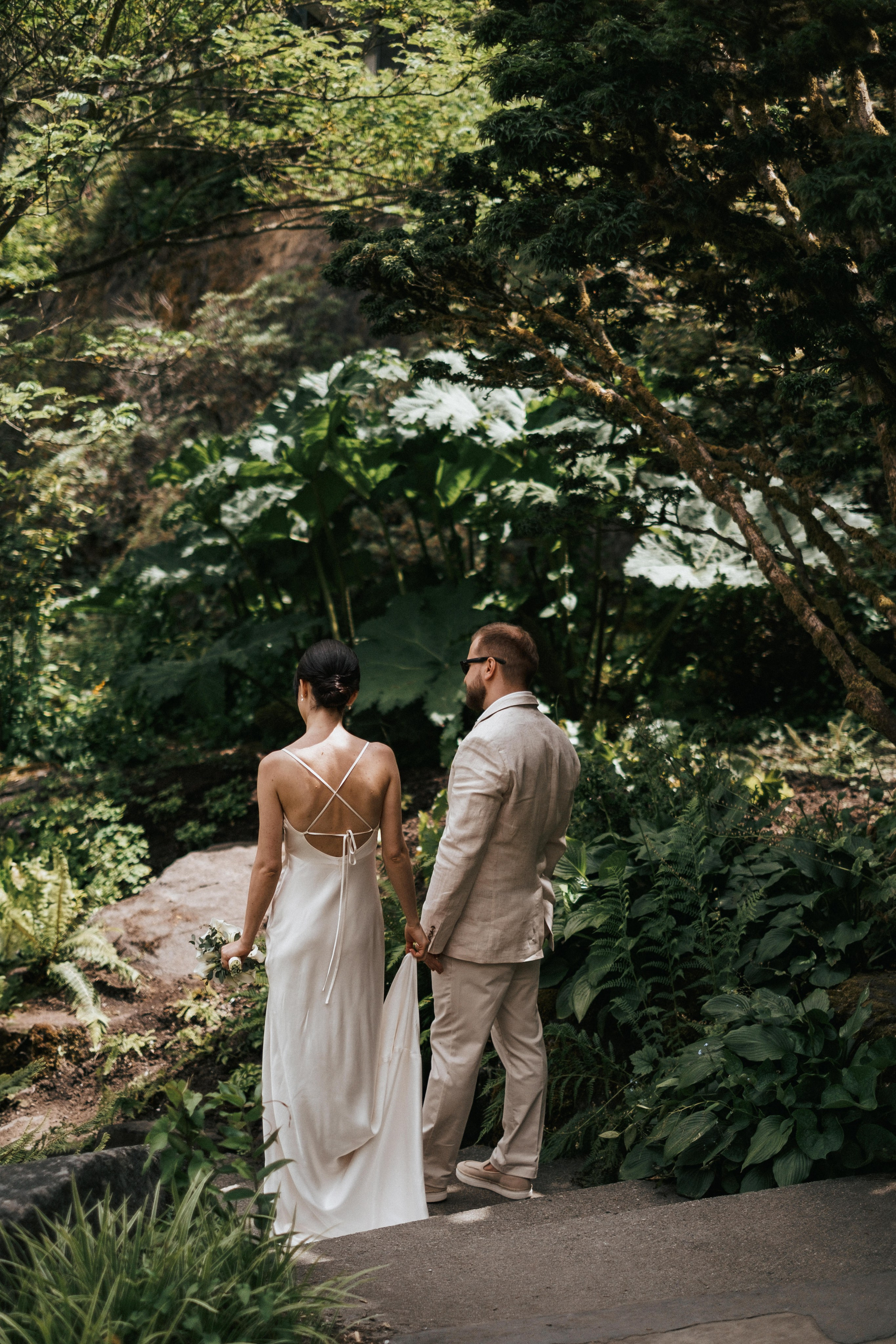 Sky-High Love: Stunning Vancouver Mountain Wedding Shoot by Helicopter. Ivan Skufinsky — wedding and family photographer in Vancouver