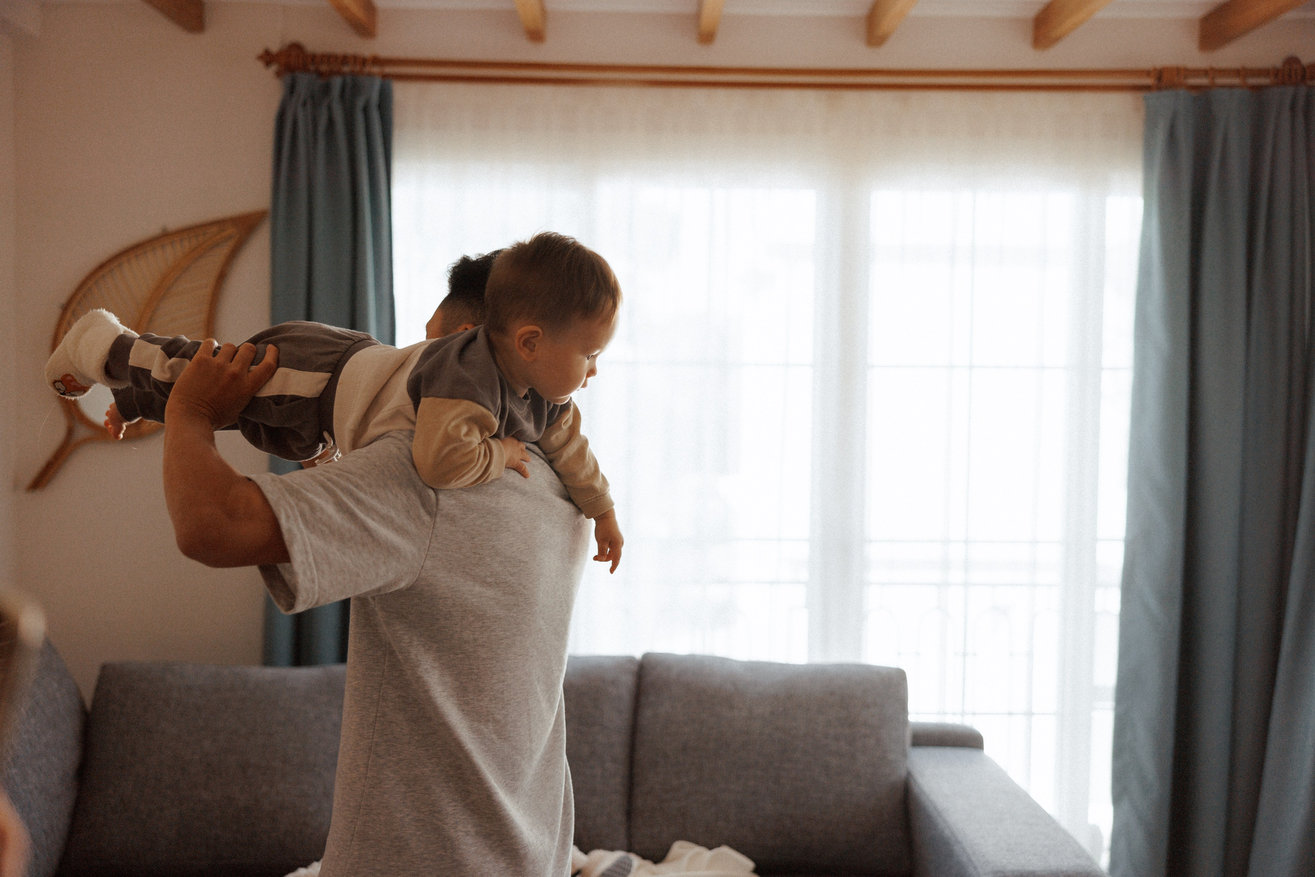 Family AntonArinaMark li. Ivan Skufinsky — wedding and family photographer in Vancouver