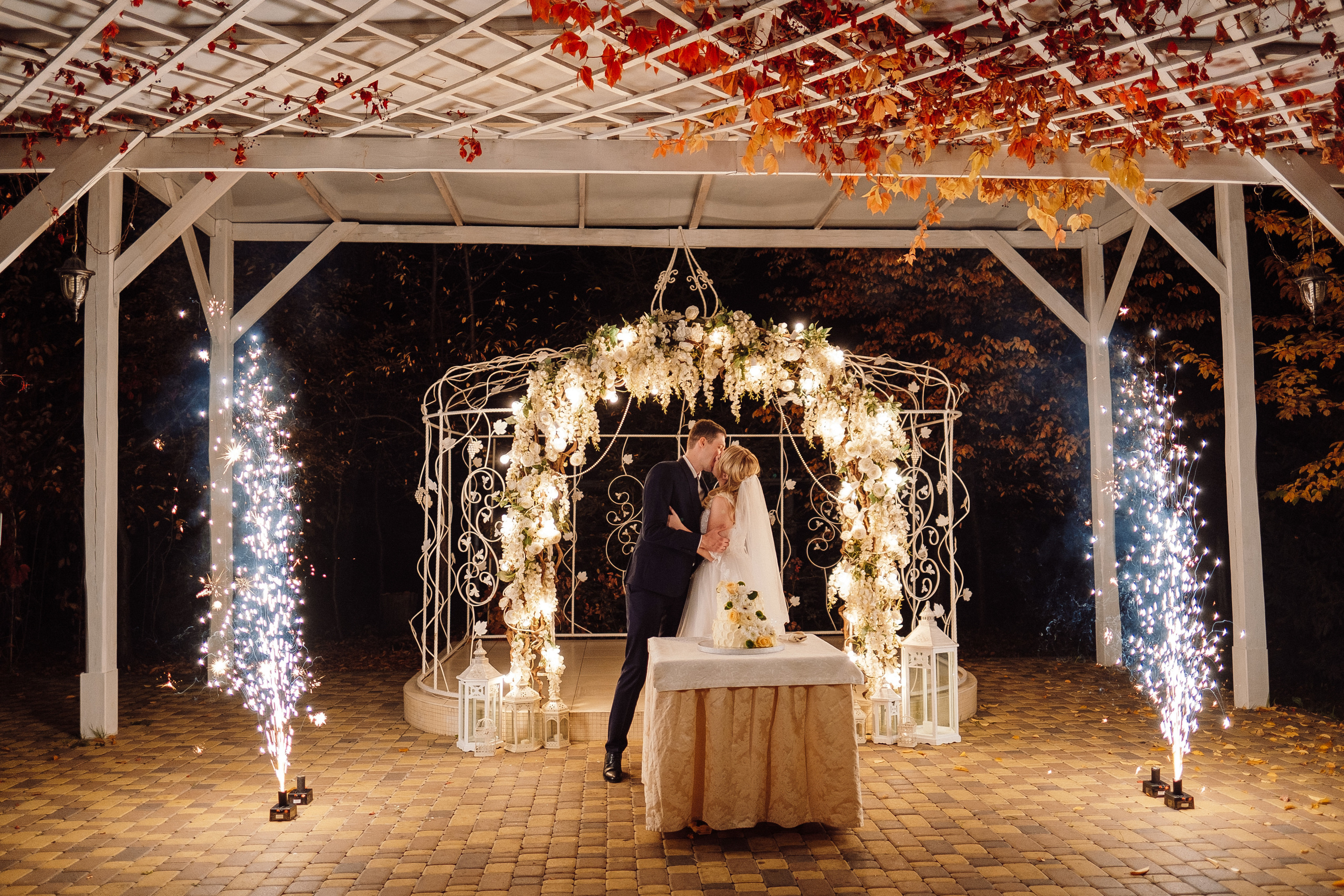 2019 19.10 WeddingStory Евгений+Юлия. Ivan Skufinsky — wedding and family photographer in Vancouver