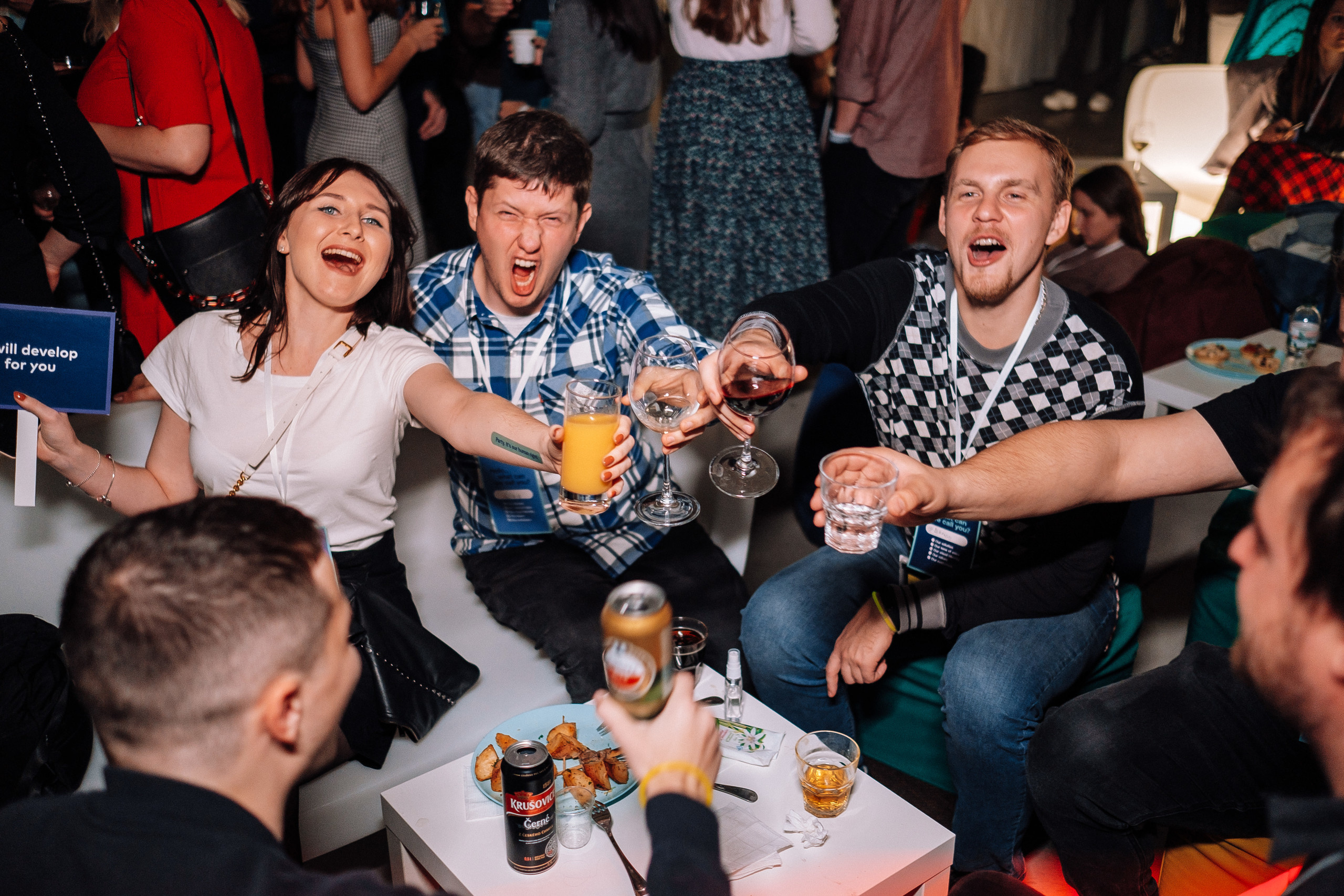 ZEO Alliance 24.10.19 party. Ivan Skufinsky — wedding and family photographer in Vancouver