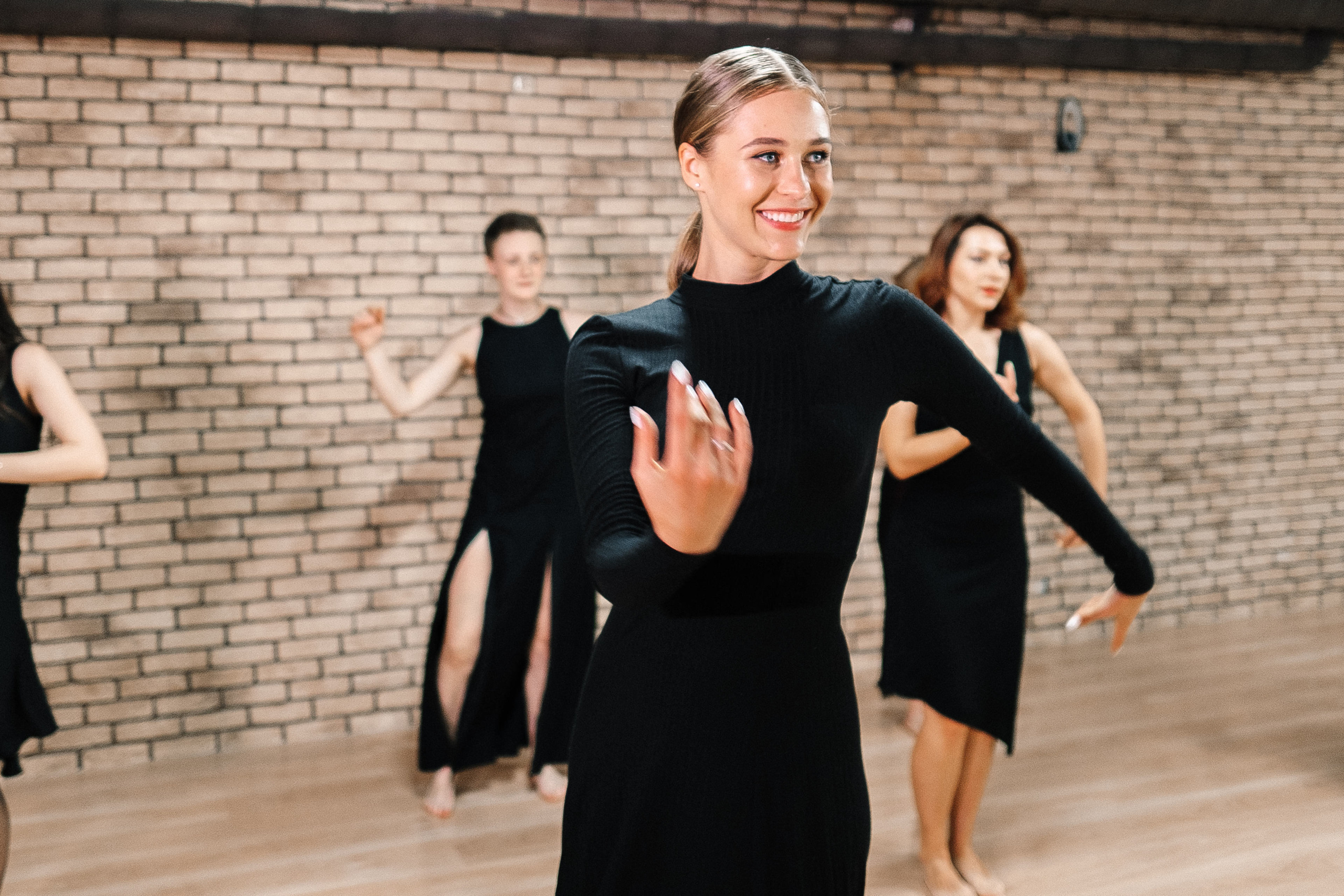 Dance. Ivan Skufinsky — wedding and family photographer in Vancouver