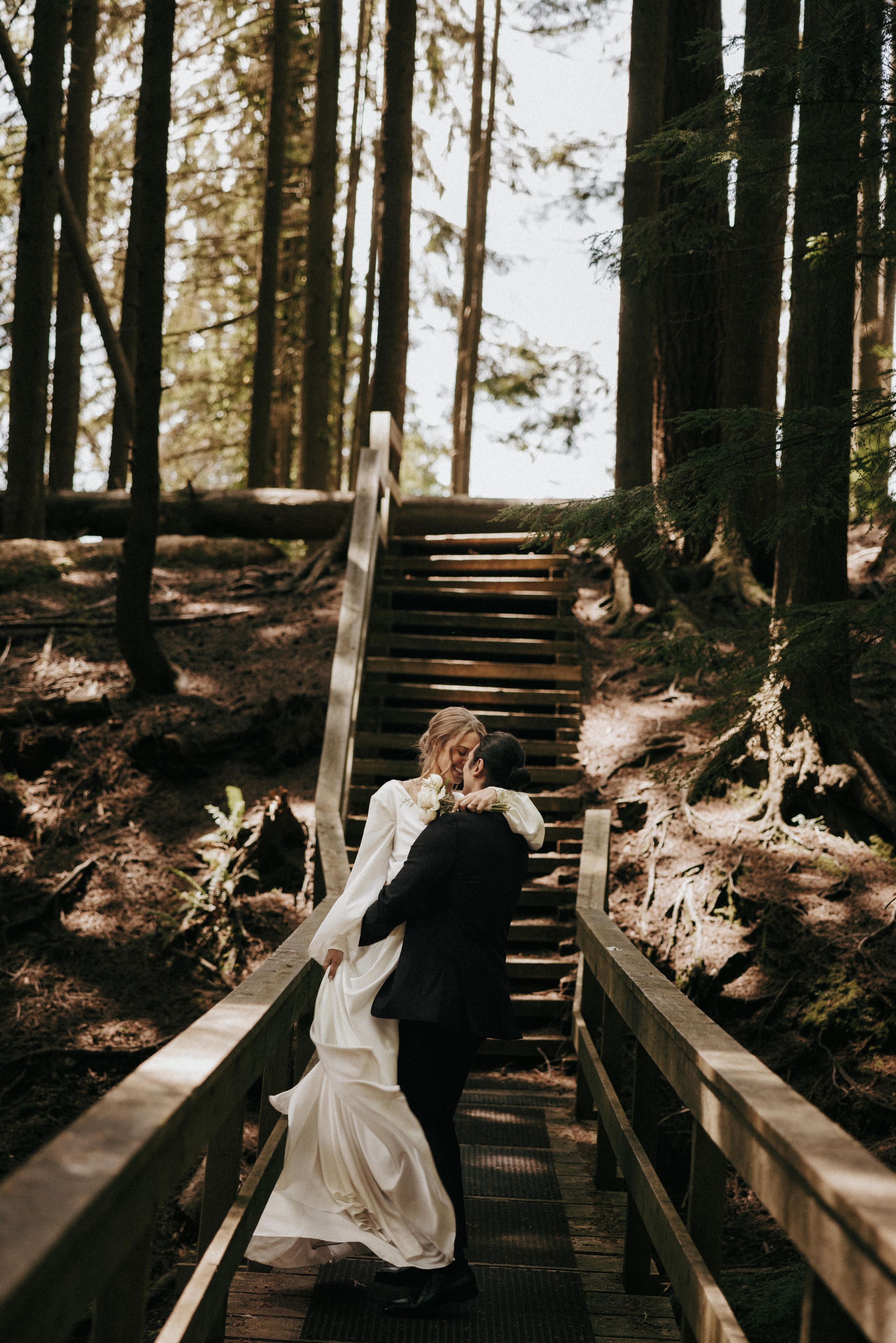 Michael & Caitlyn. Ivan Skufinsky — wedding and family photographer in Vancouver