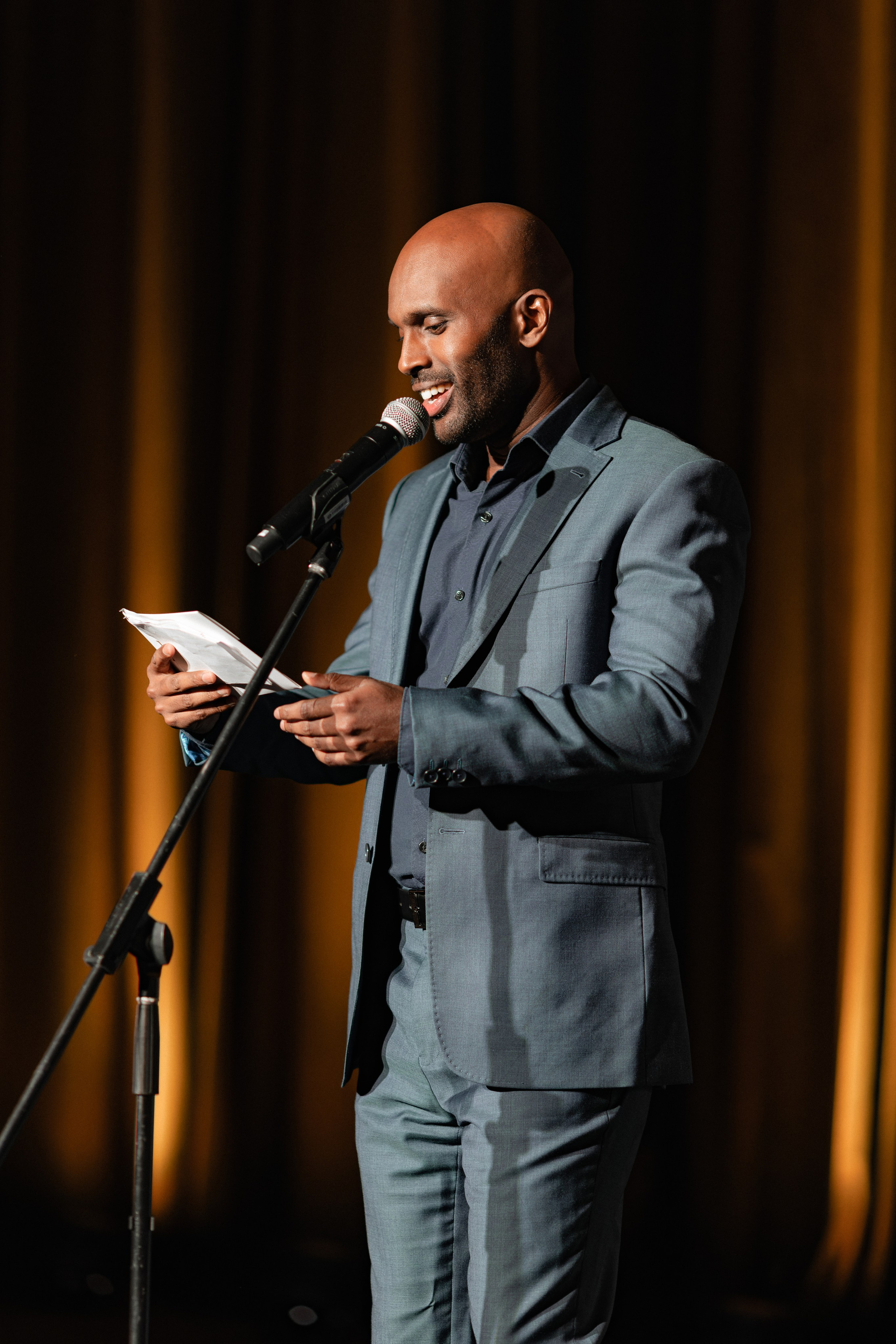 Event photographer in Vancouver Burnaby BC. Ivan Skufinsky — wedding and family photographer in Vancouver