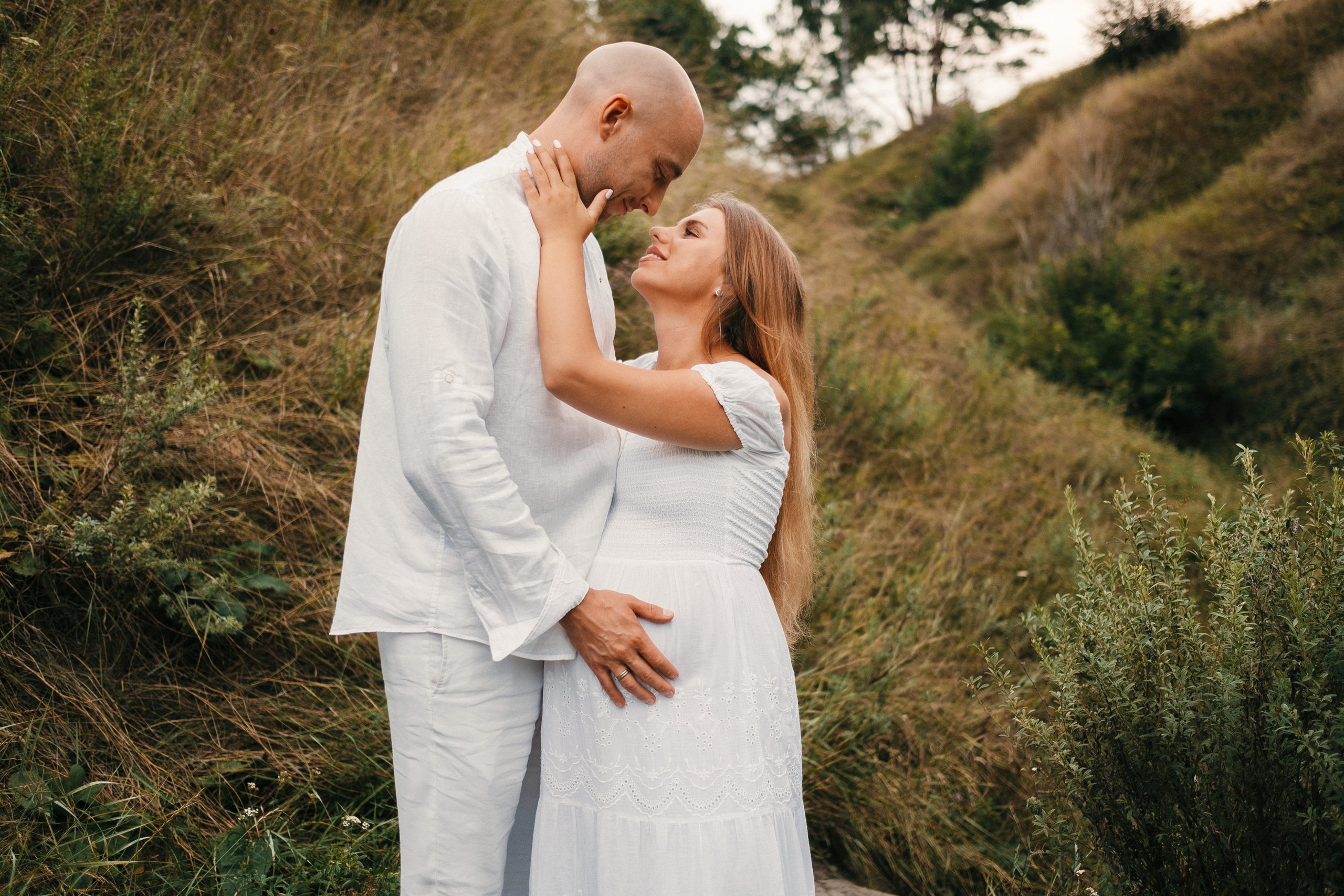 Pasha+Katya pregnancy photo shoot. Ivan Skufinsky — wedding and family photographer in Vancouver