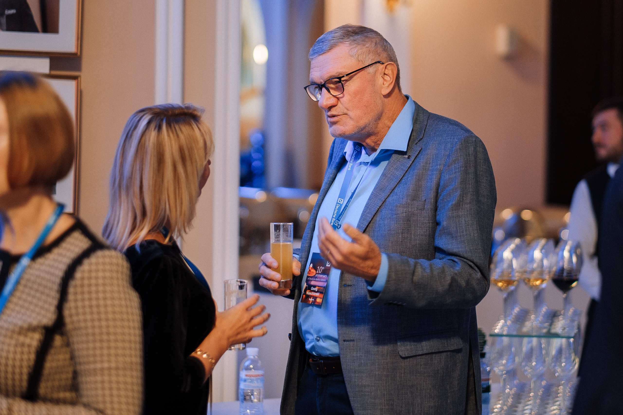 Deutsche Bank 10 years in Ukraine. Ivan Skufinsky — wedding and family photographer in Vancouver