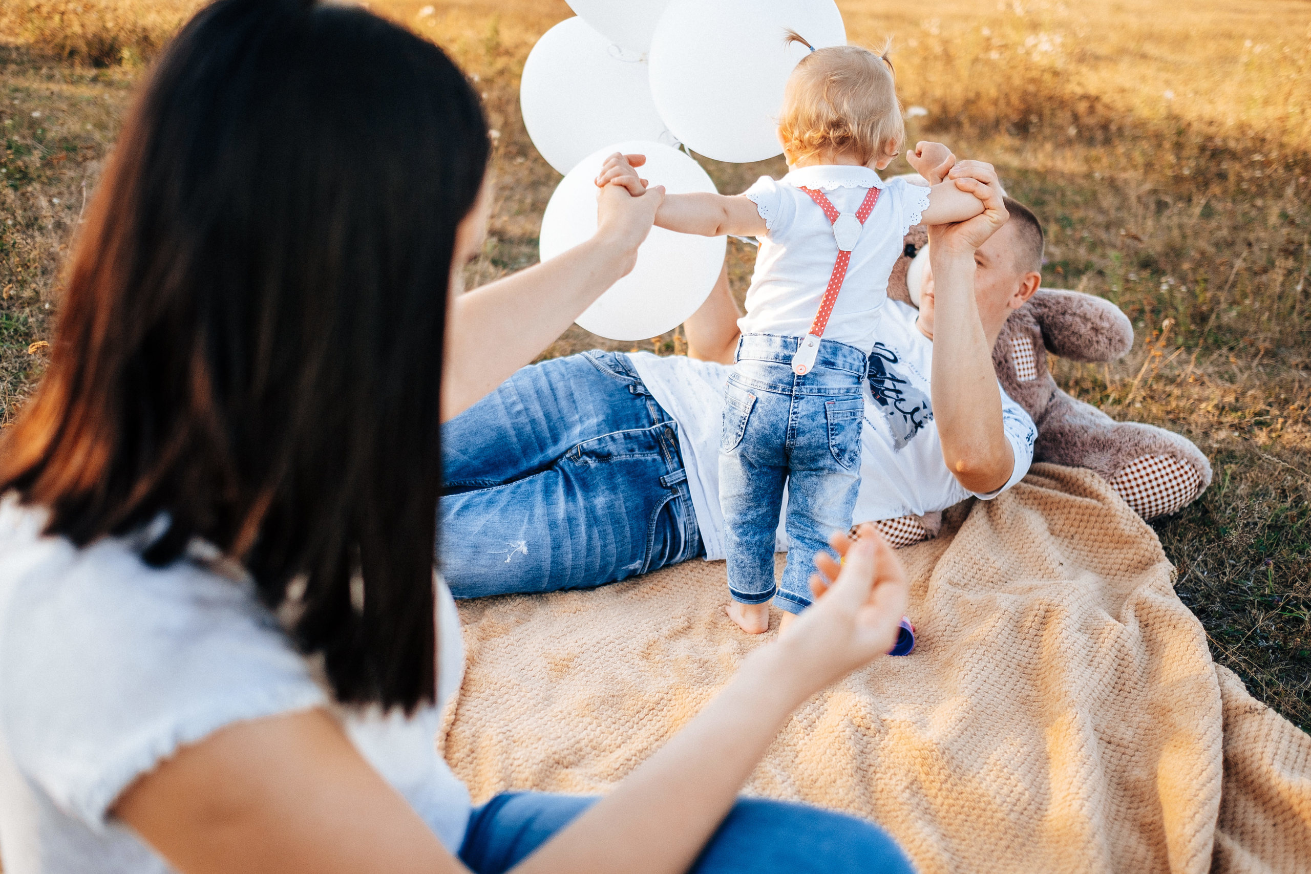 FamilyStory 1year (Lilia Sergey Maria). Ivan Skufinsky — wedding and family photographer in Vancouver