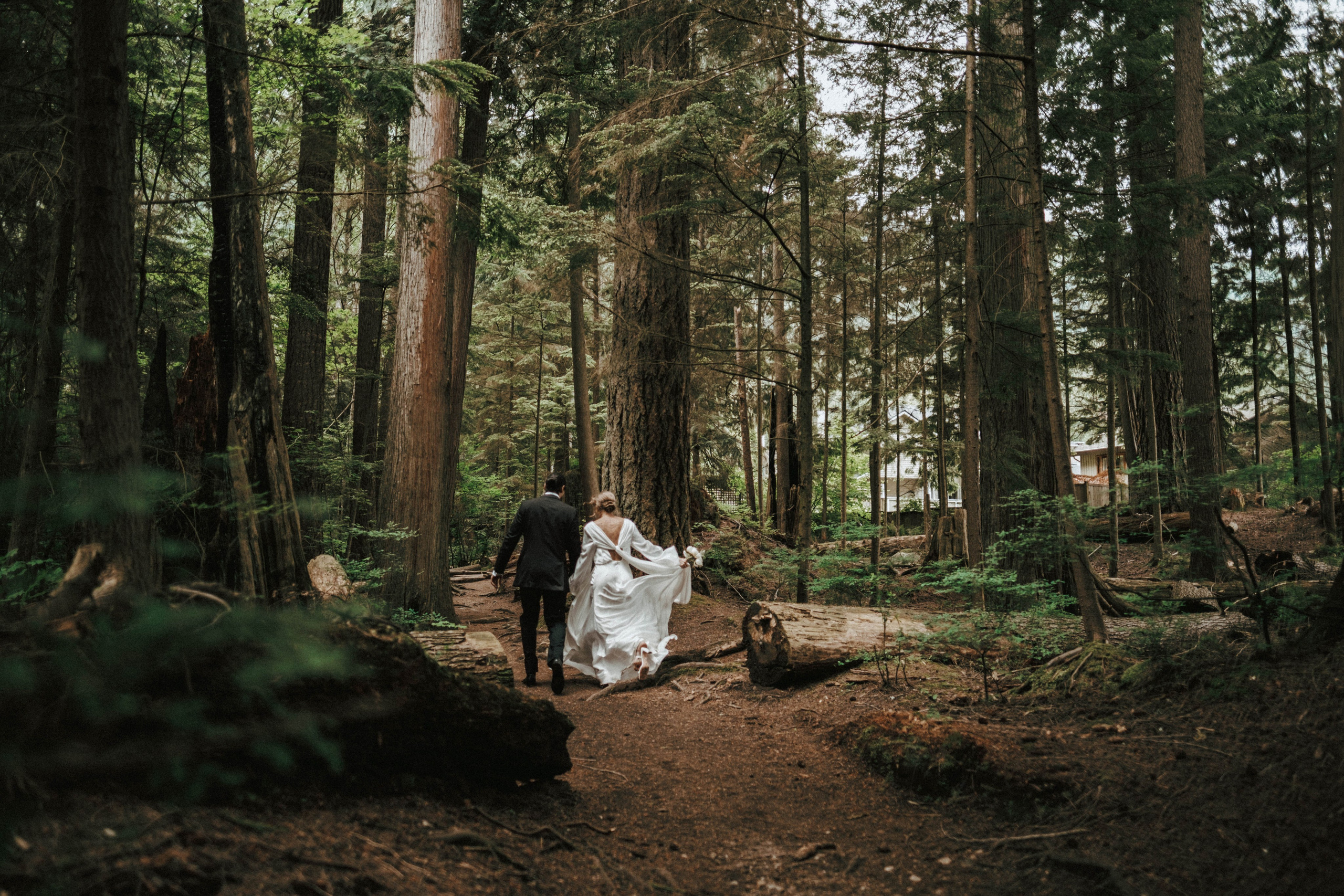 Michael & Caitlyn. Ivan Skufinsky — wedding and family photographer in Vancouver