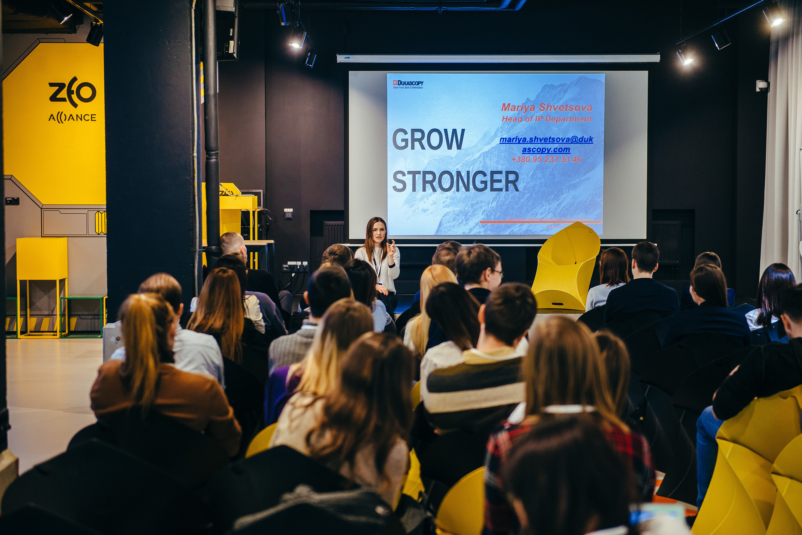 Репортажный фотограф. Ivan Skufinsky — wedding and family photographer in Vancouver