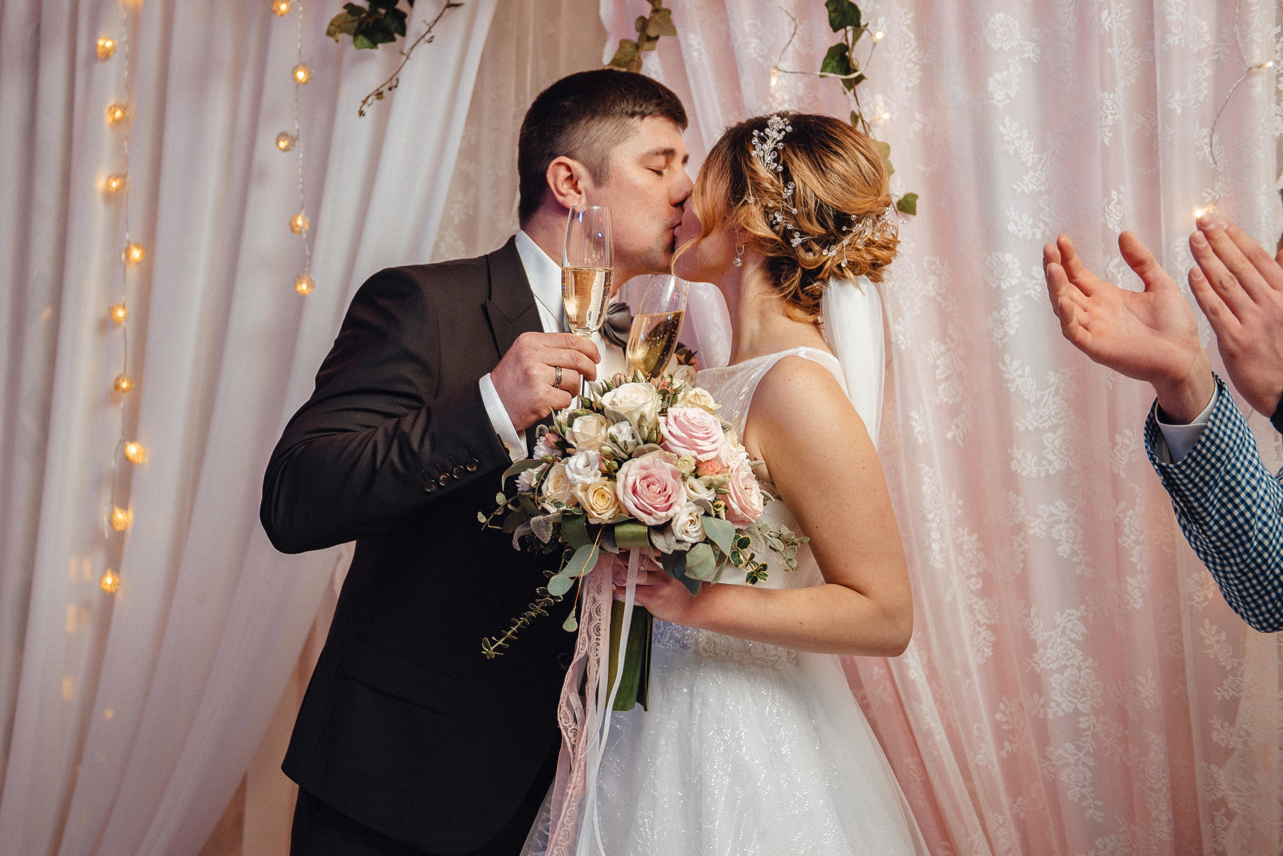 Wedding photoshoots photographer videographer Vancouver BC. Ivan Skufinsky — wedding and family photographer in Vancouver