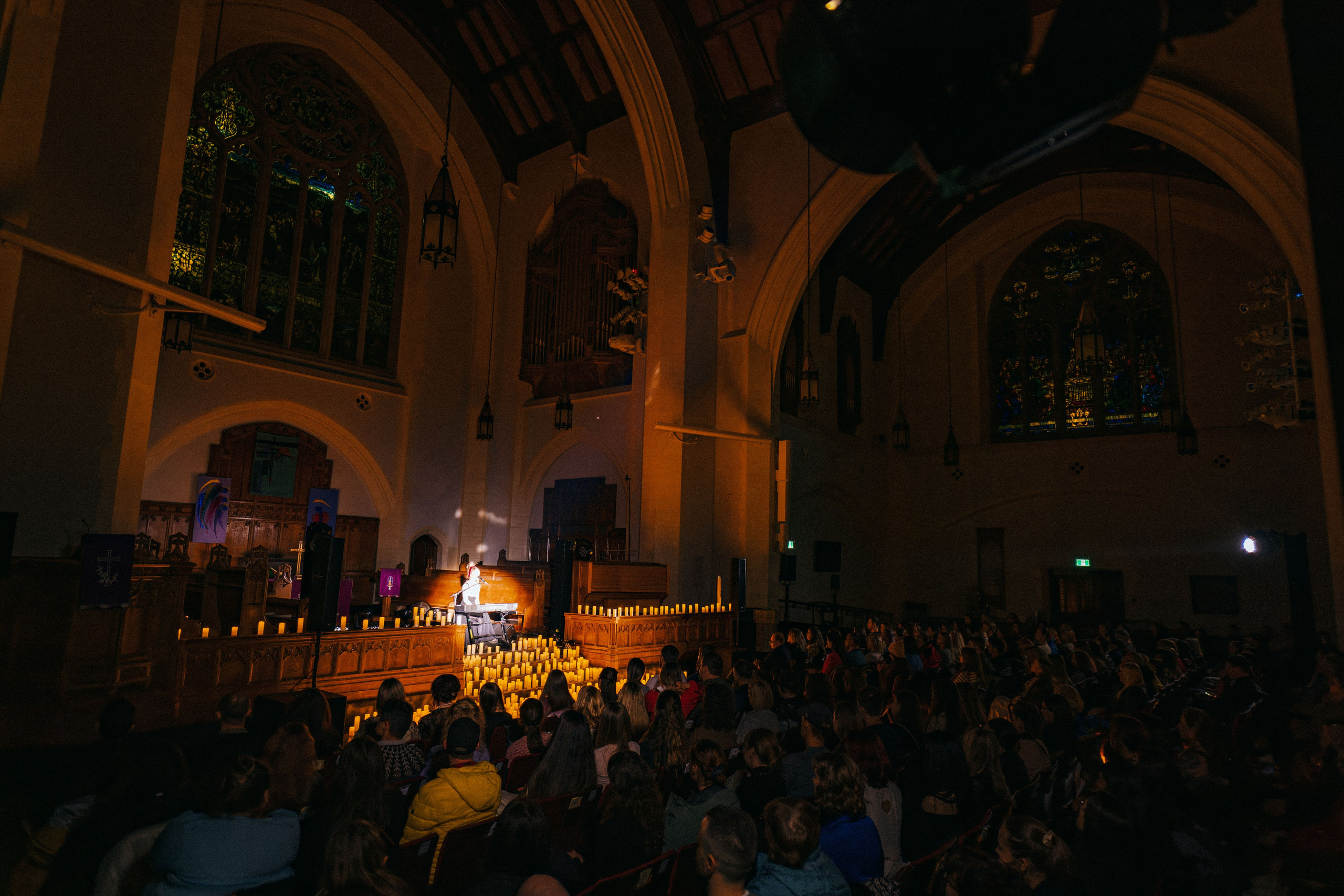 Live concert photography from Vivienne Mort in Vancouver 2025. Ivan Skufinsky — wedding and family photographer in Vancouver