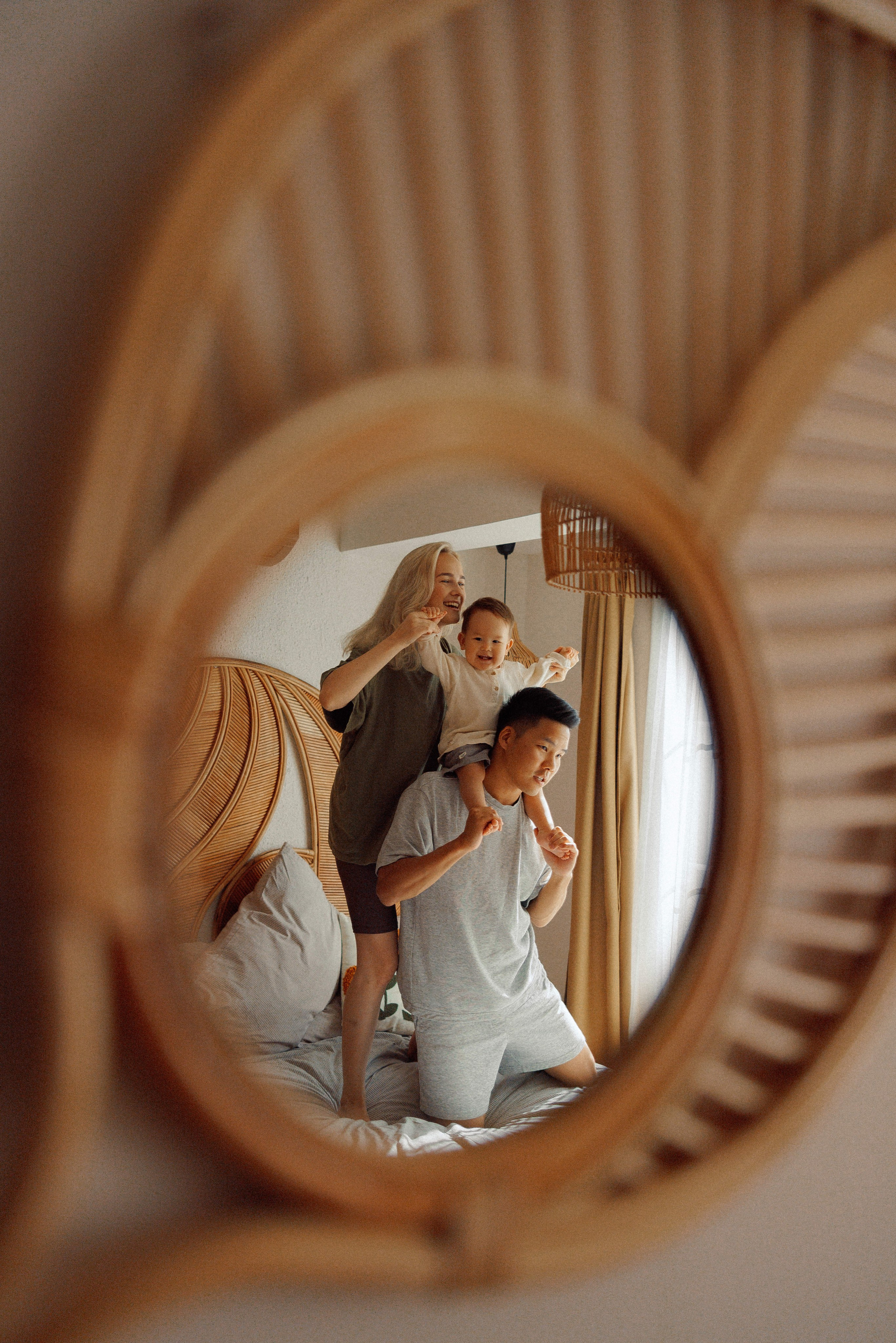 Family AntonArinaMark li. Ivan Skufinsky — wedding and family photographer in Vancouver