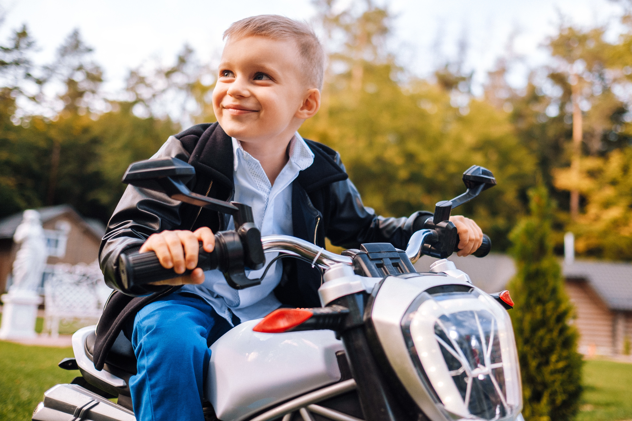 Версаль. Назару 1 рік =). Ivan Skufinsky — wedding and family photographer in Vancouver