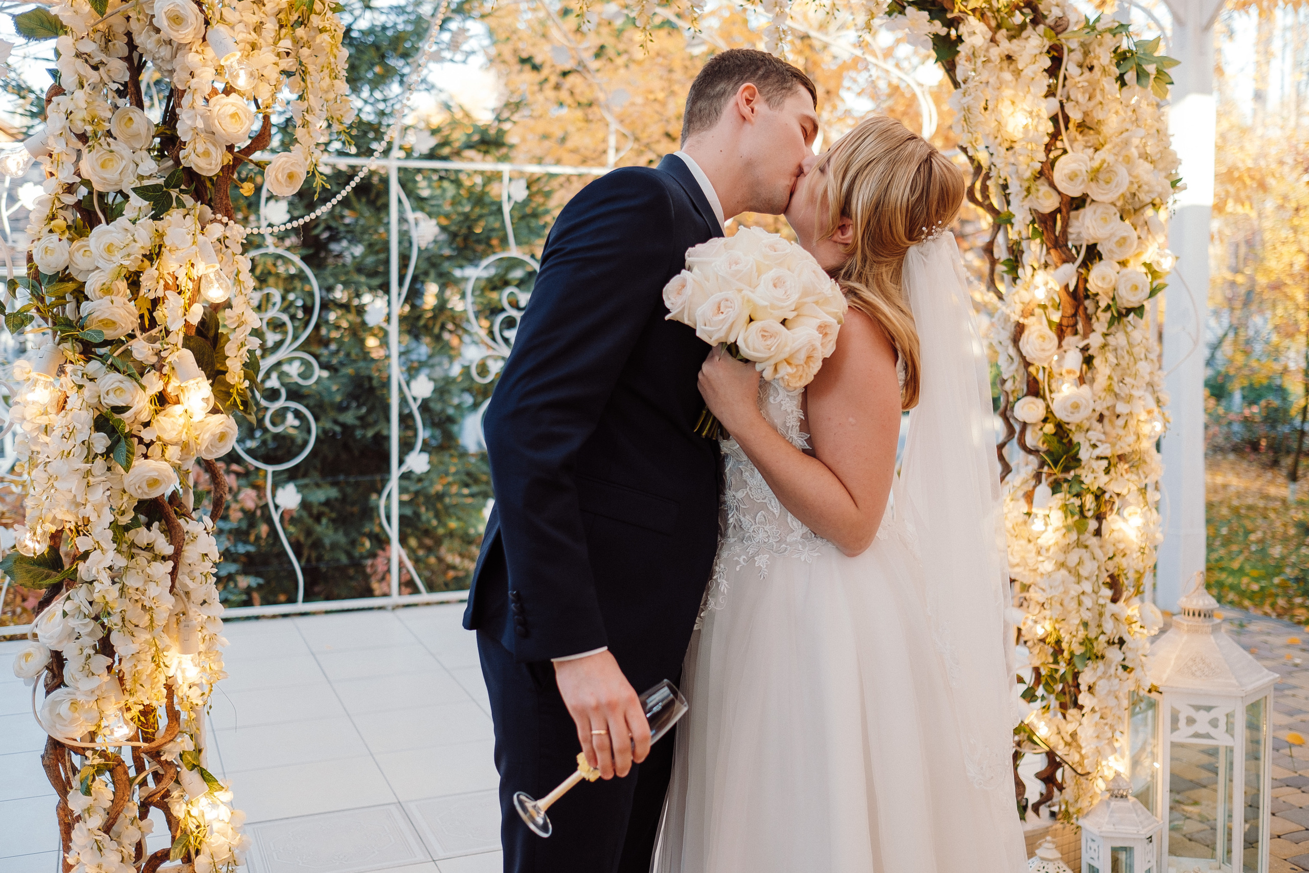 2019 19.10 WeddingStory Евгений+Юлия. Ivan Skufinsky — wedding and family photographer in Vancouver