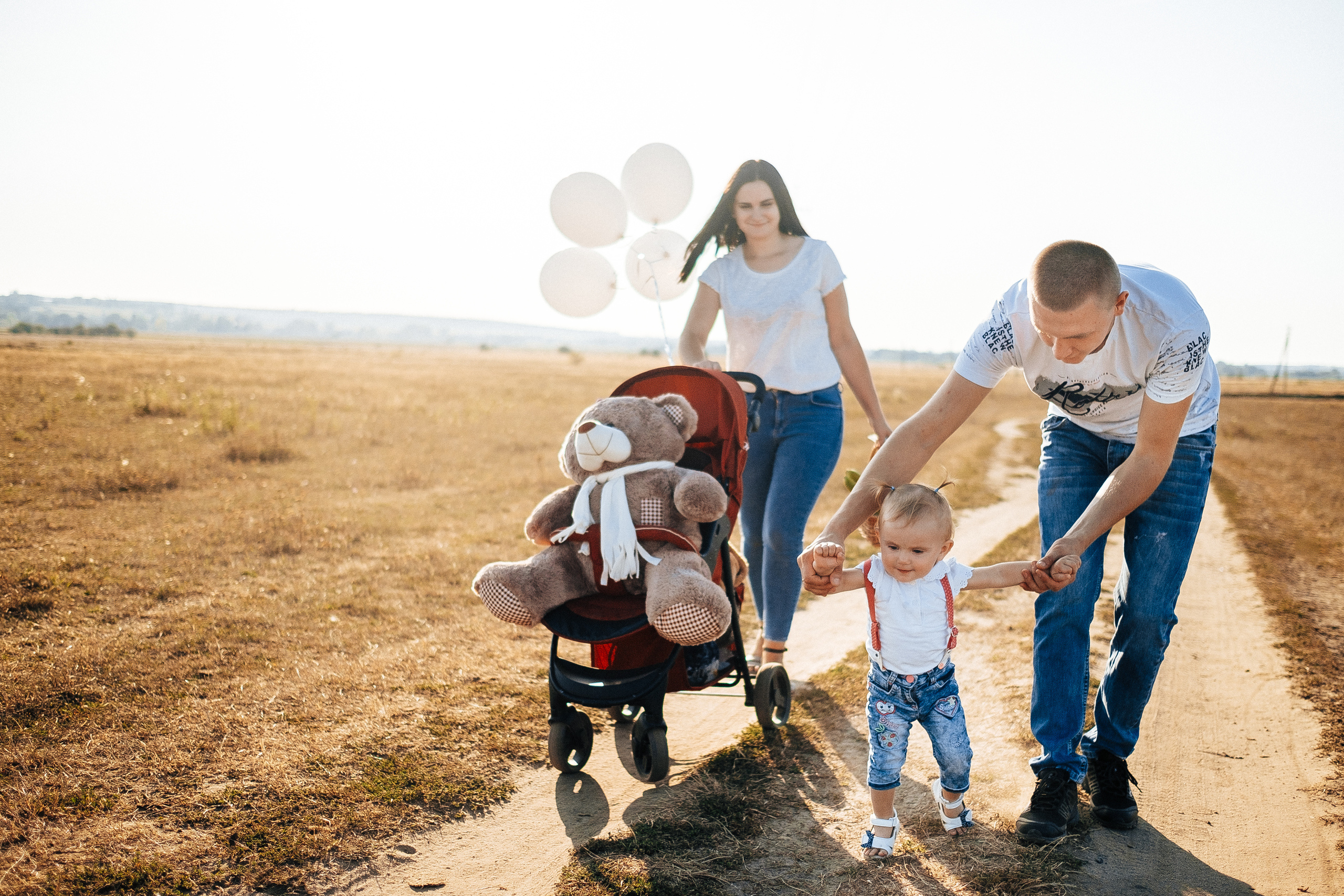 FamilyStory 1year (Lilia Sergey Maria). Ivan Skufinsky — wedding and family photographer in Vancouver