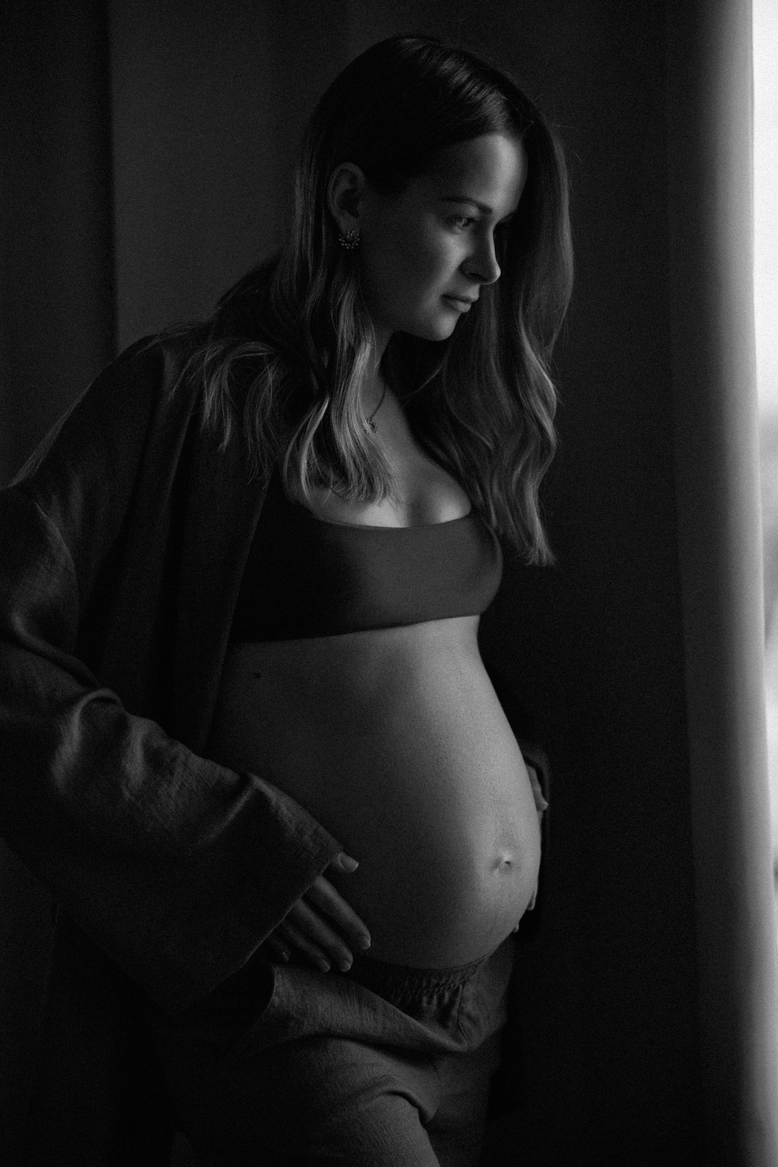 Pregnancy Home Story Vancouver. Ivan Skufinsky — wedding and family photographer in Vancouver