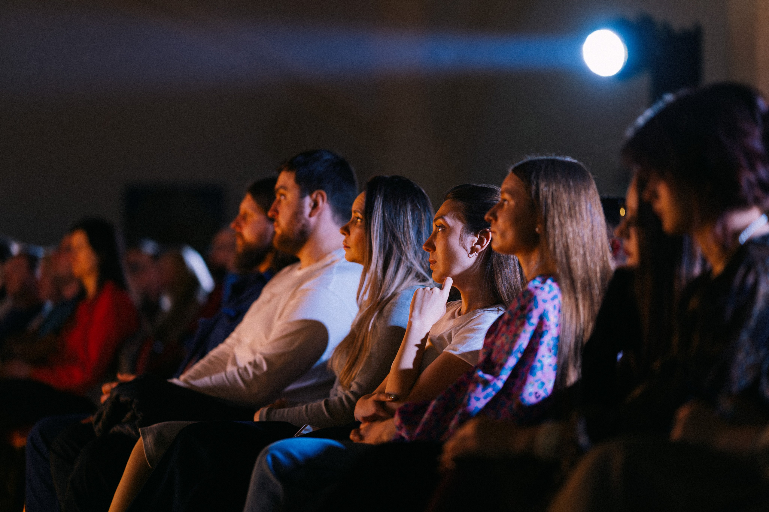 Live concert photography from Vivienne Mort in Vancouver 2025. Ivan Skufinsky — wedding and family photographer in Vancouver