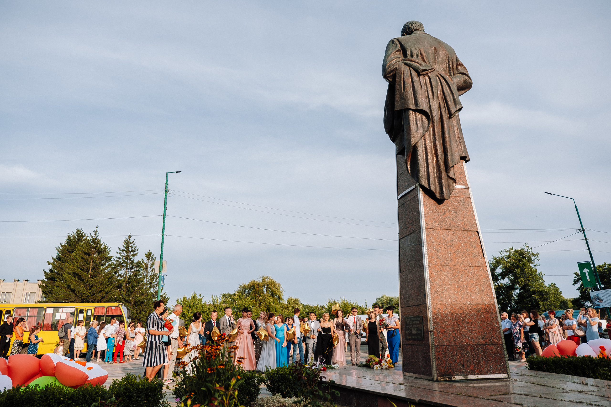 Выпускной школа номер 3. Хмельник. Ivan Skufinsky — wedding and family photographer in Vancouver