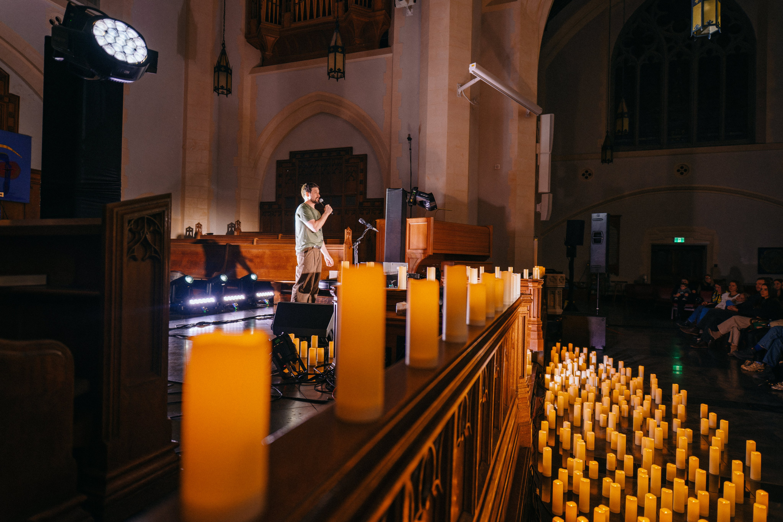 Live concert photography from Vivienne Mort in Vancouver 2025. Ivan Skufinsky — wedding and family photographer in Vancouver