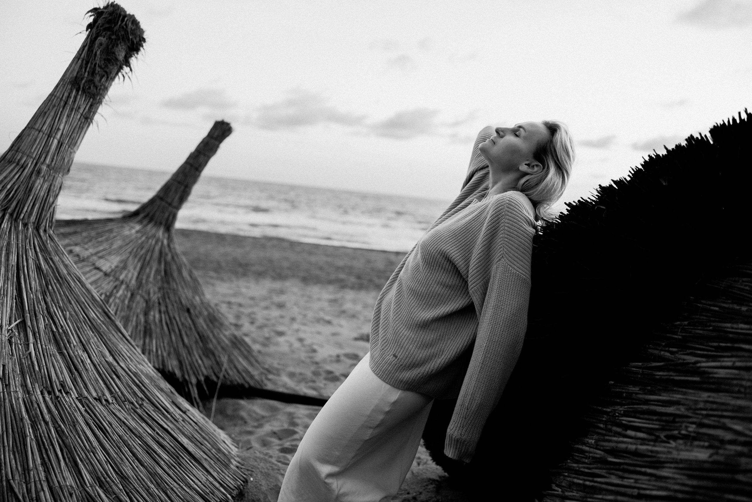 Family photo session on the beach in Vancouver BC Сanada. Twins. Ivan Skufinsky — wedding and family photographer in Vancouver
