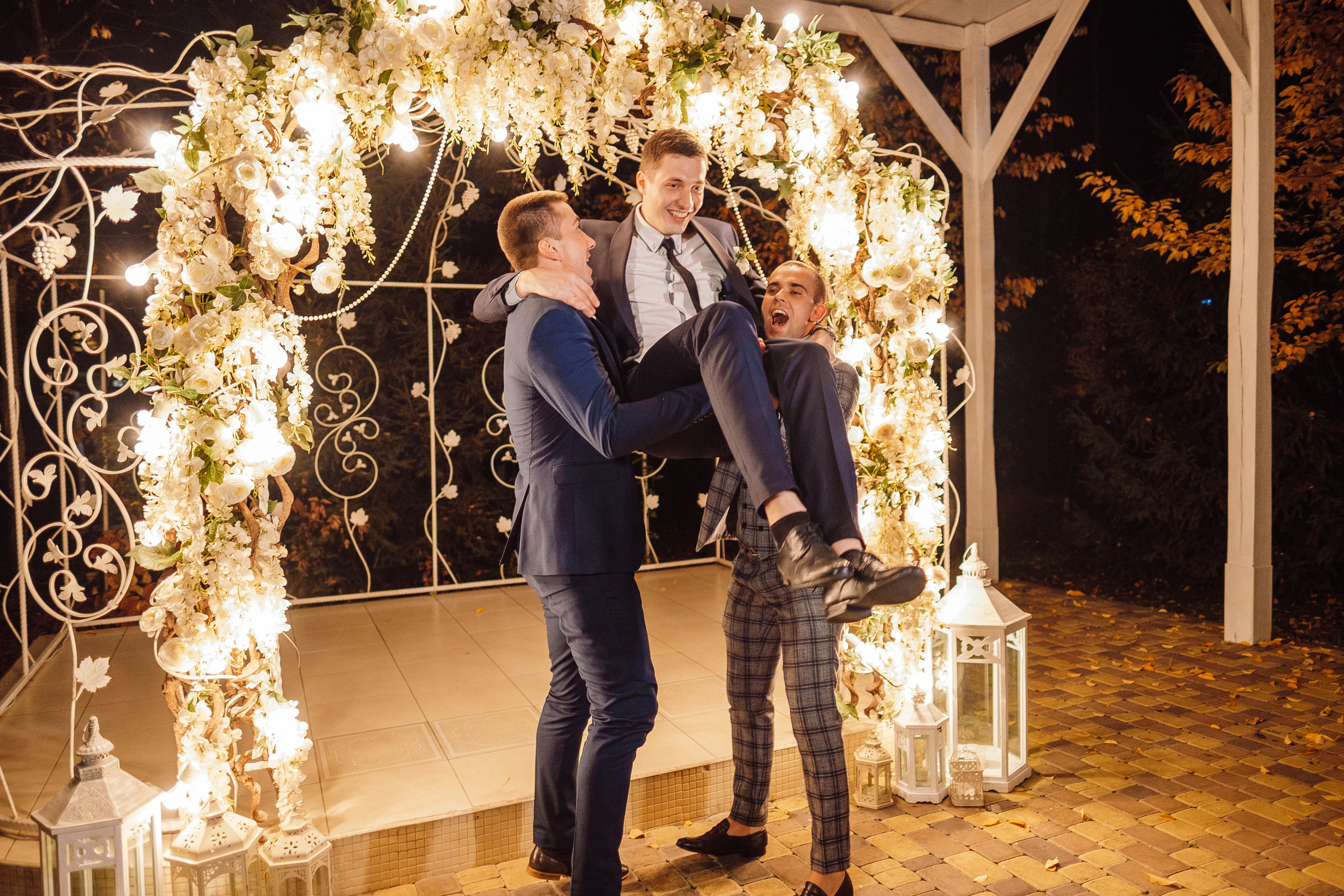 2019 19.10 WeddingStory Евгений+Юлия. Ivan Skufinsky — wedding and family photographer in Vancouver