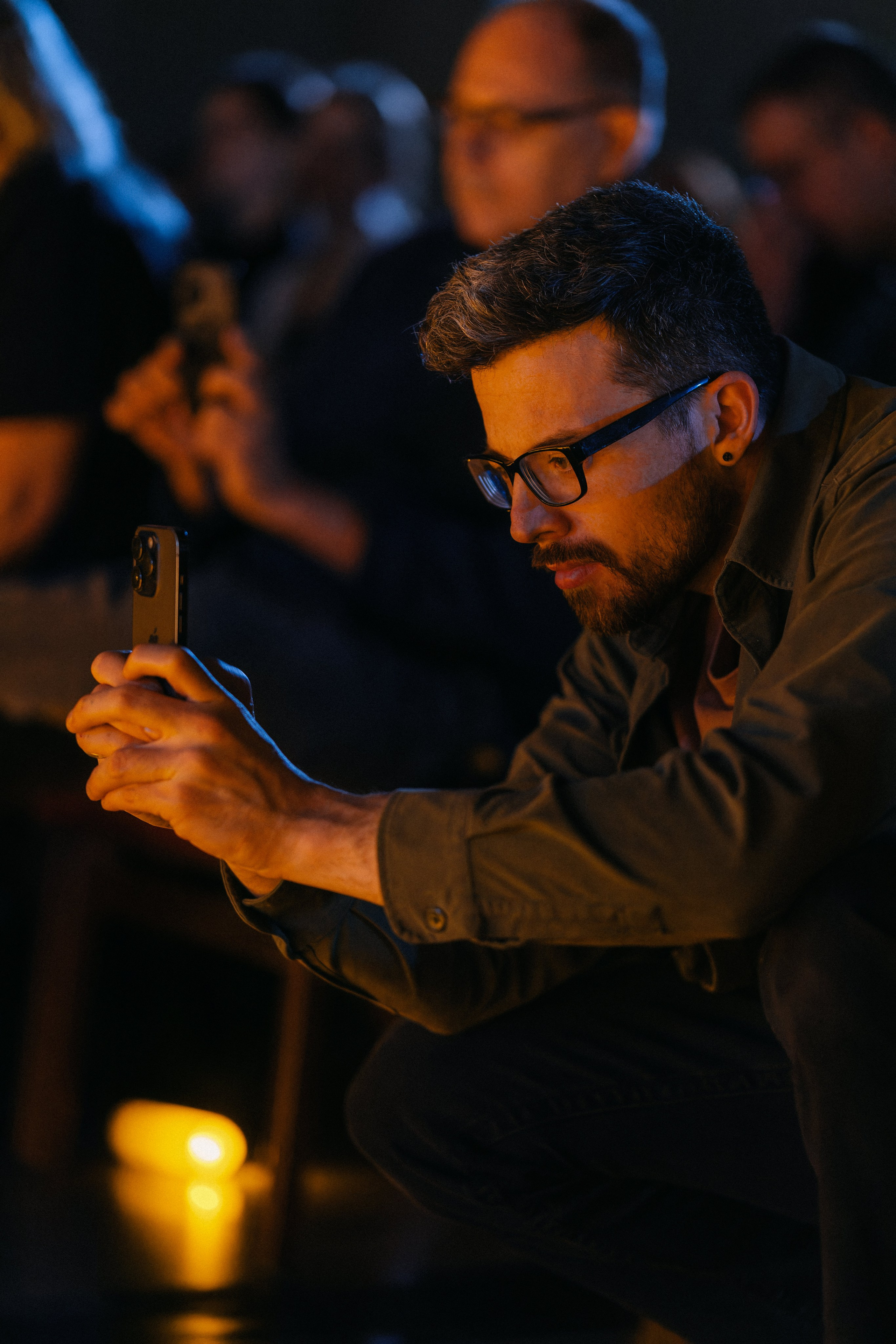 Live concert photography from Vivienne Mort in Vancouver 2025. Ivan Skufinsky — wedding and family photographer in Vancouver