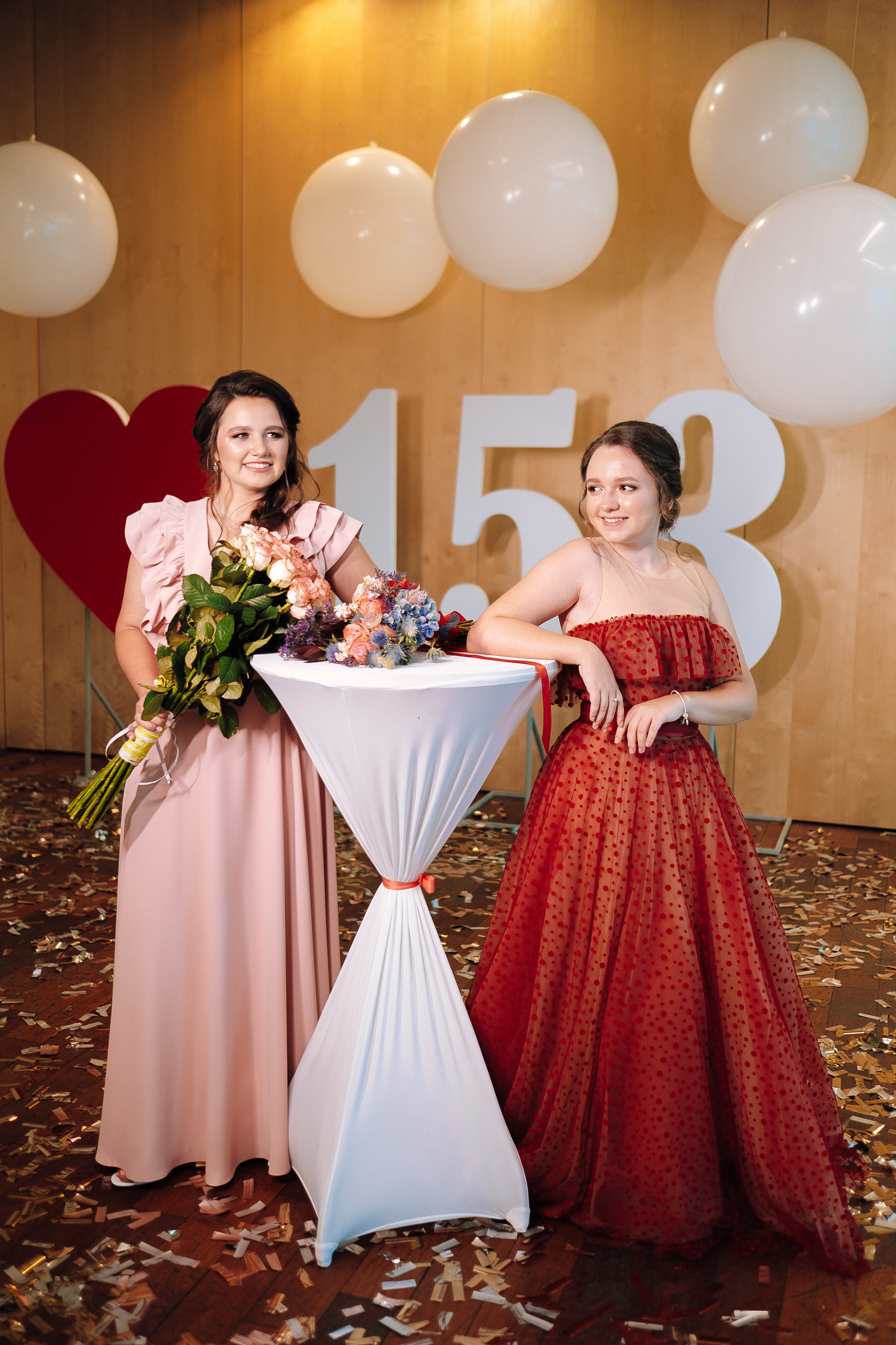 Выпускной 153 Гимназия. Ivan Skufinsky — wedding and family photographer in Vancouver