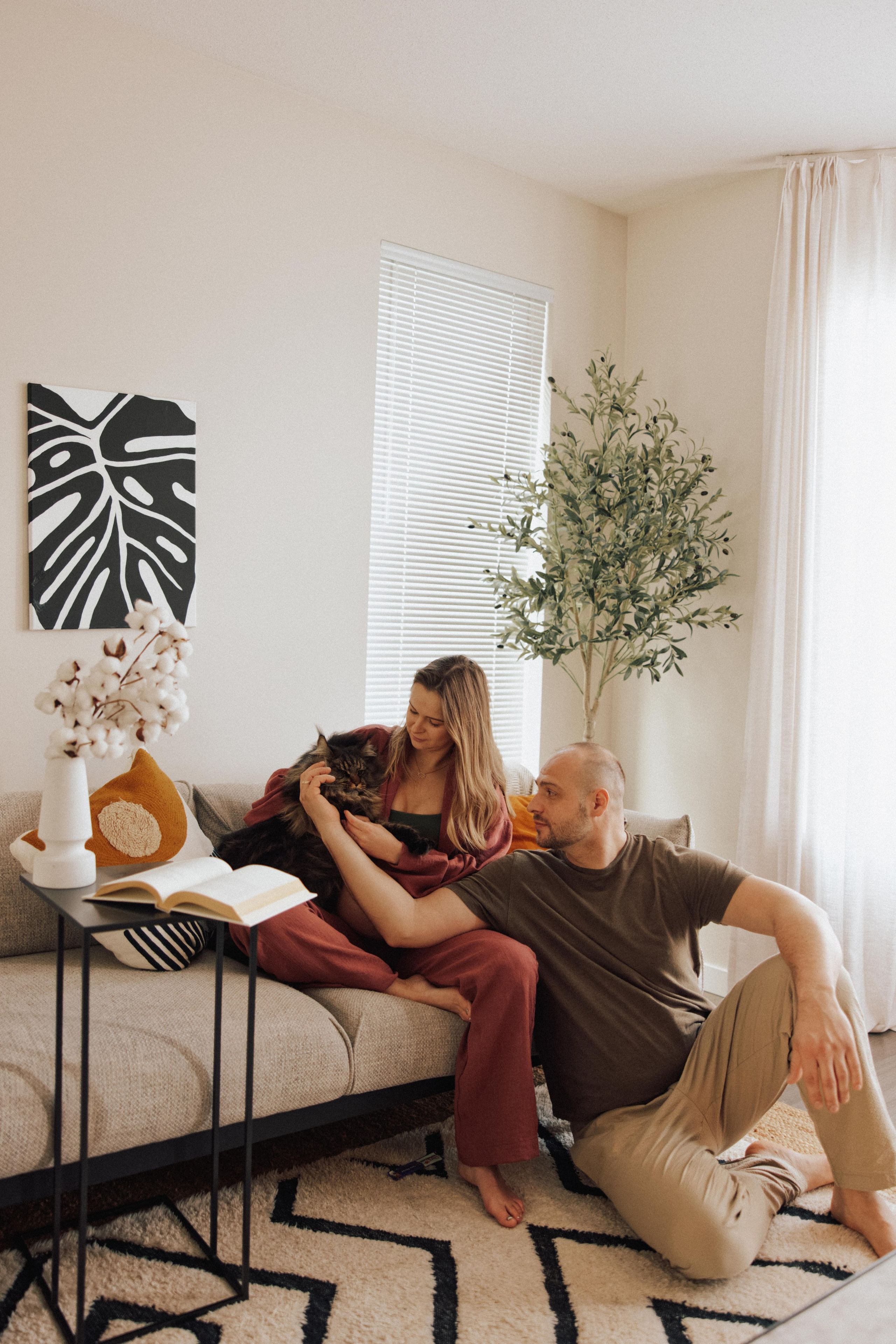 Pregnancy Home Story Vancouver. Ivan Skufinsky — wedding and family photographer in Vancouver