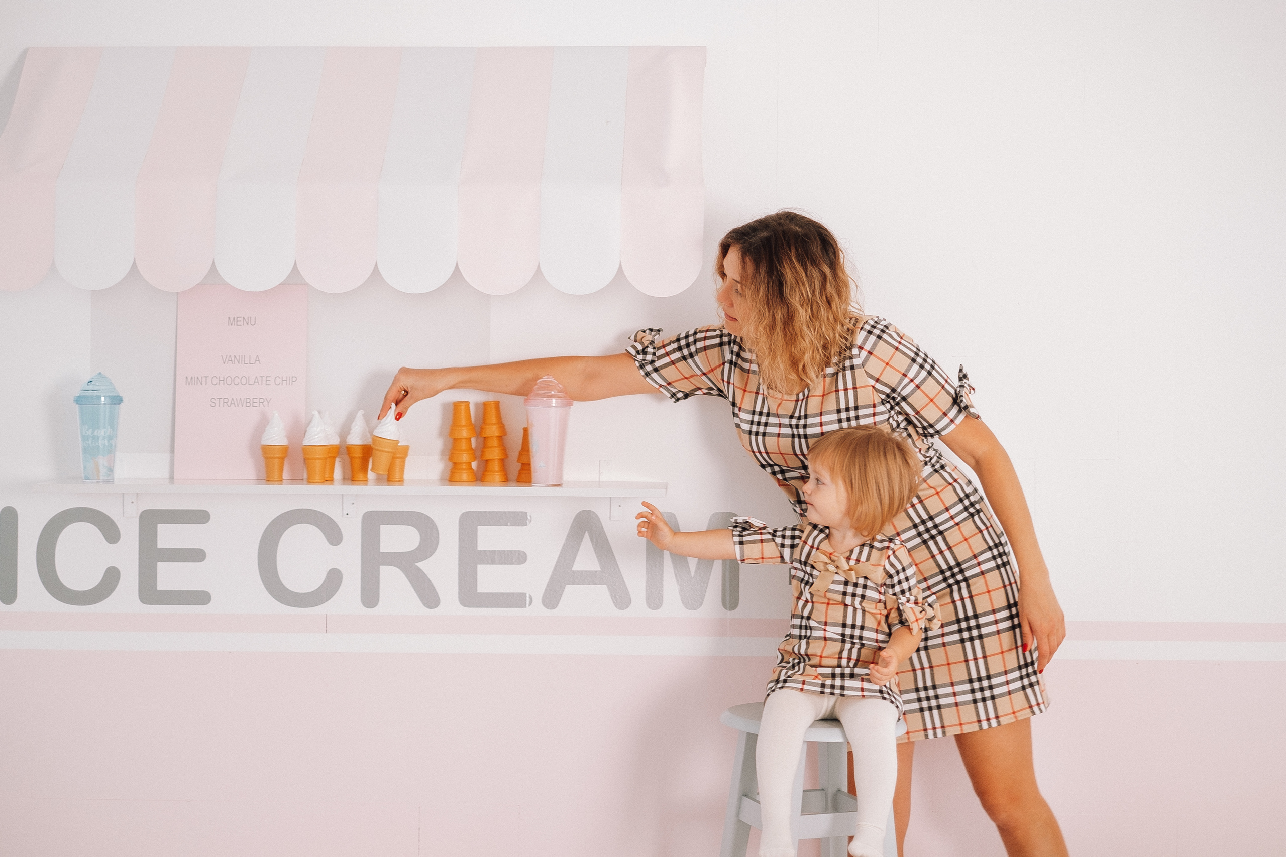 Family Story. Ivan Skufinsky — wedding and family photographer in Vancouver