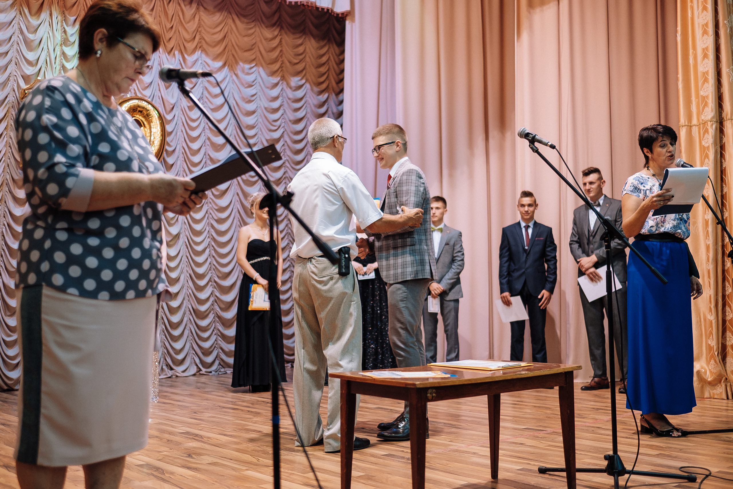 Выпускной школа номер 3. Хмельник. Ivan Skufinsky — wedding and family photographer in Vancouver