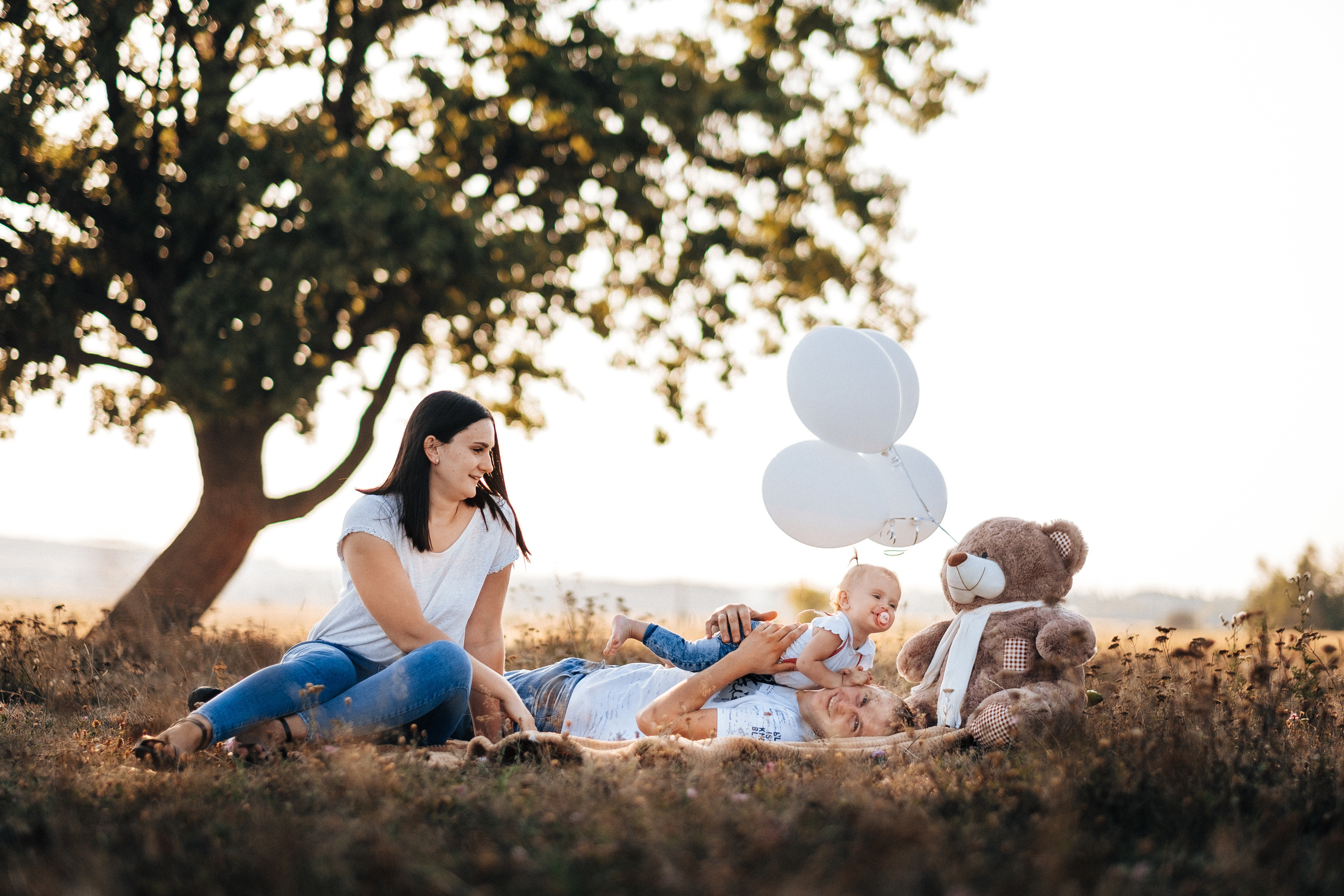 FamilyStory 1year (Lilia Sergey Maria). Ivan Skufinsky — wedding and family photographer in Vancouver