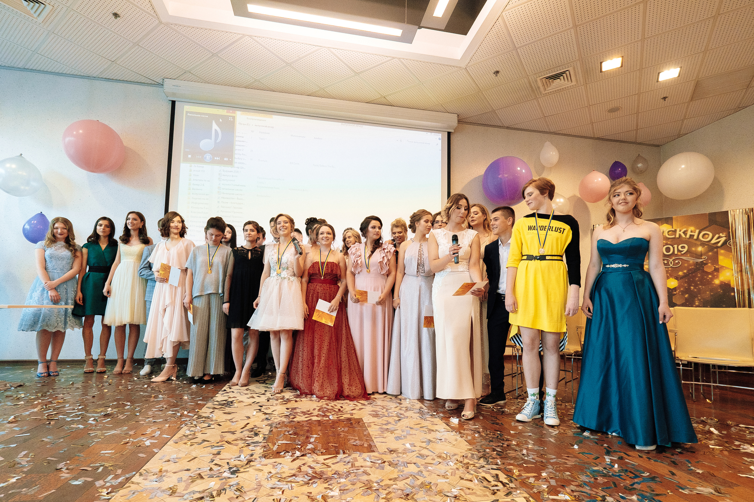 Выпускной 153 Гимназия. Ivan Skufinsky — wedding and family photographer in Vancouver