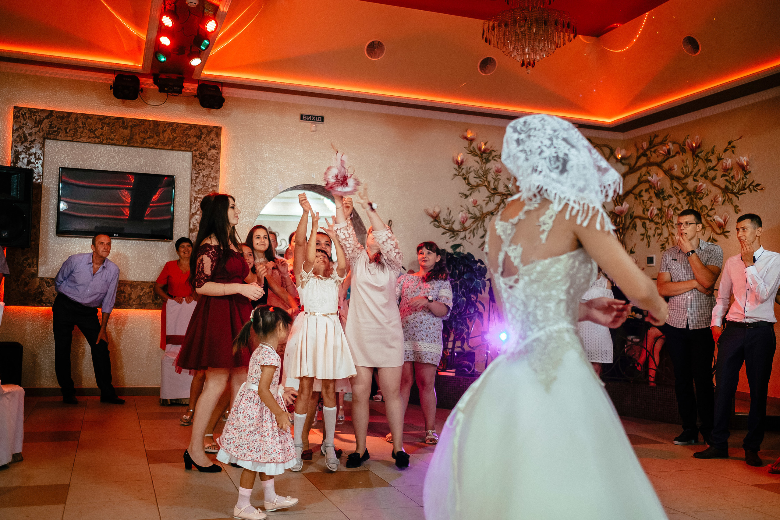 4.08.2018 Wedding Day. Ivan Skufinsky — wedding and family photographer in Vancouver