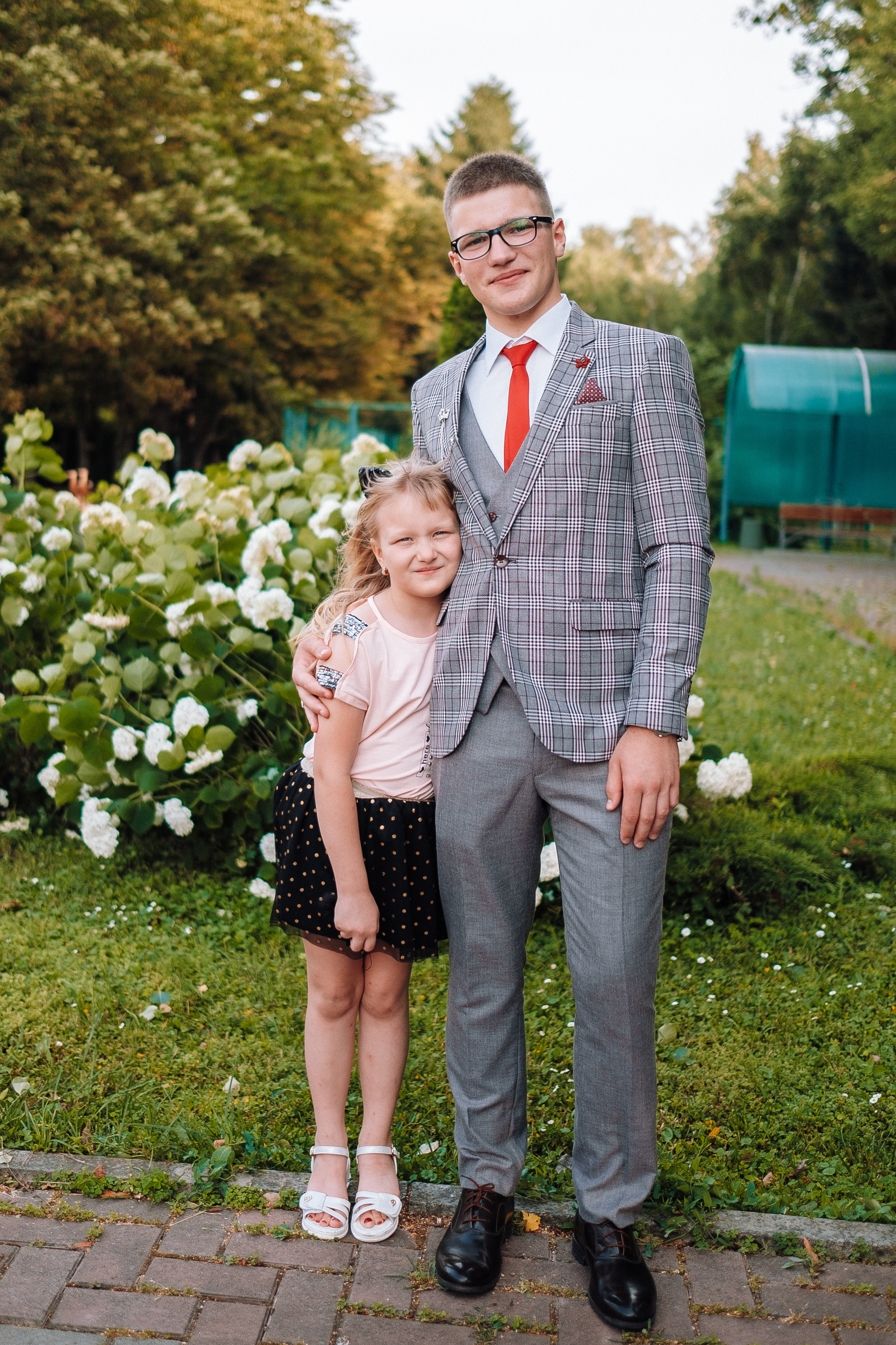 Выпускной школа номер 3. Хмельник. Ivan Skufinsky — wedding and family photographer in Vancouver