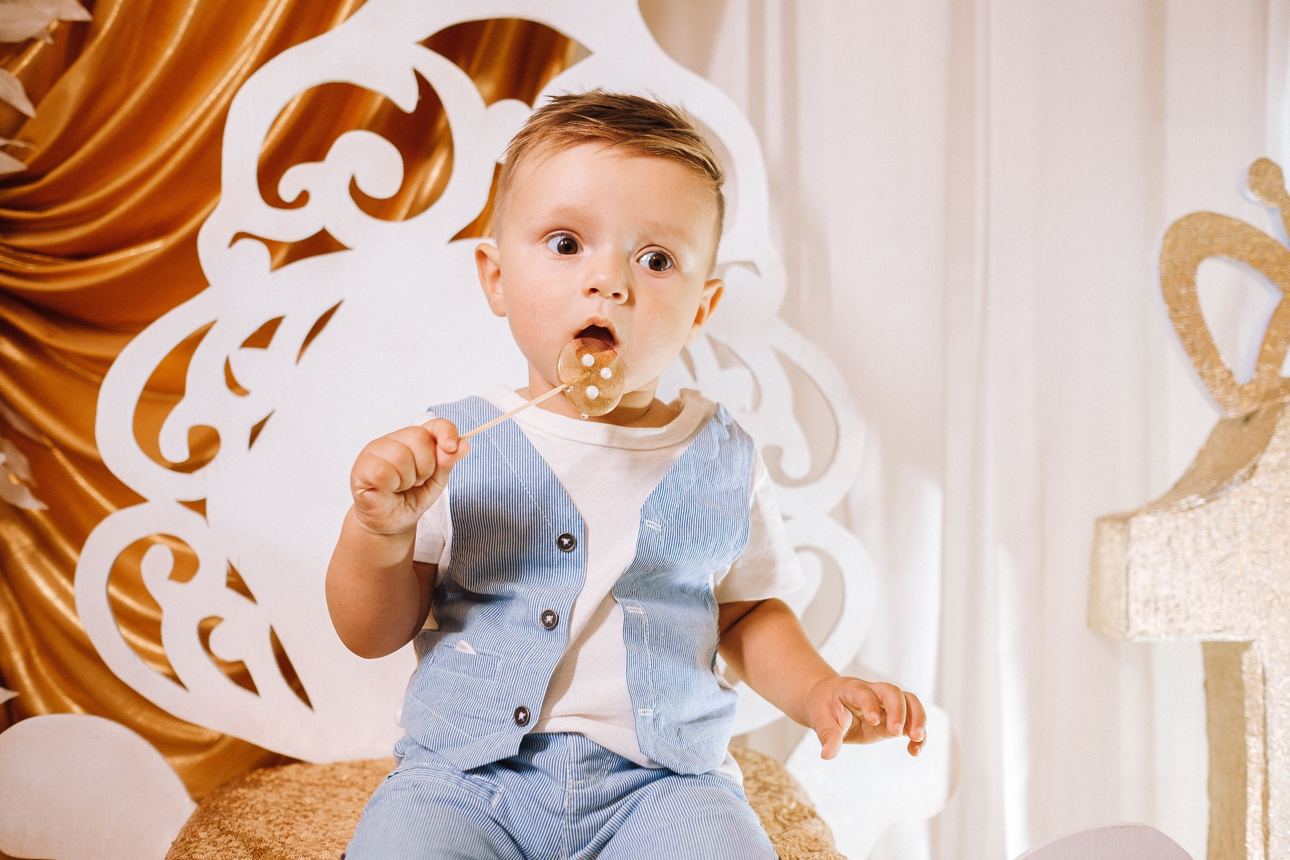 Версаль. Назару 1 рік =). Ivan Skufinsky — wedding and family photographer in Vancouver